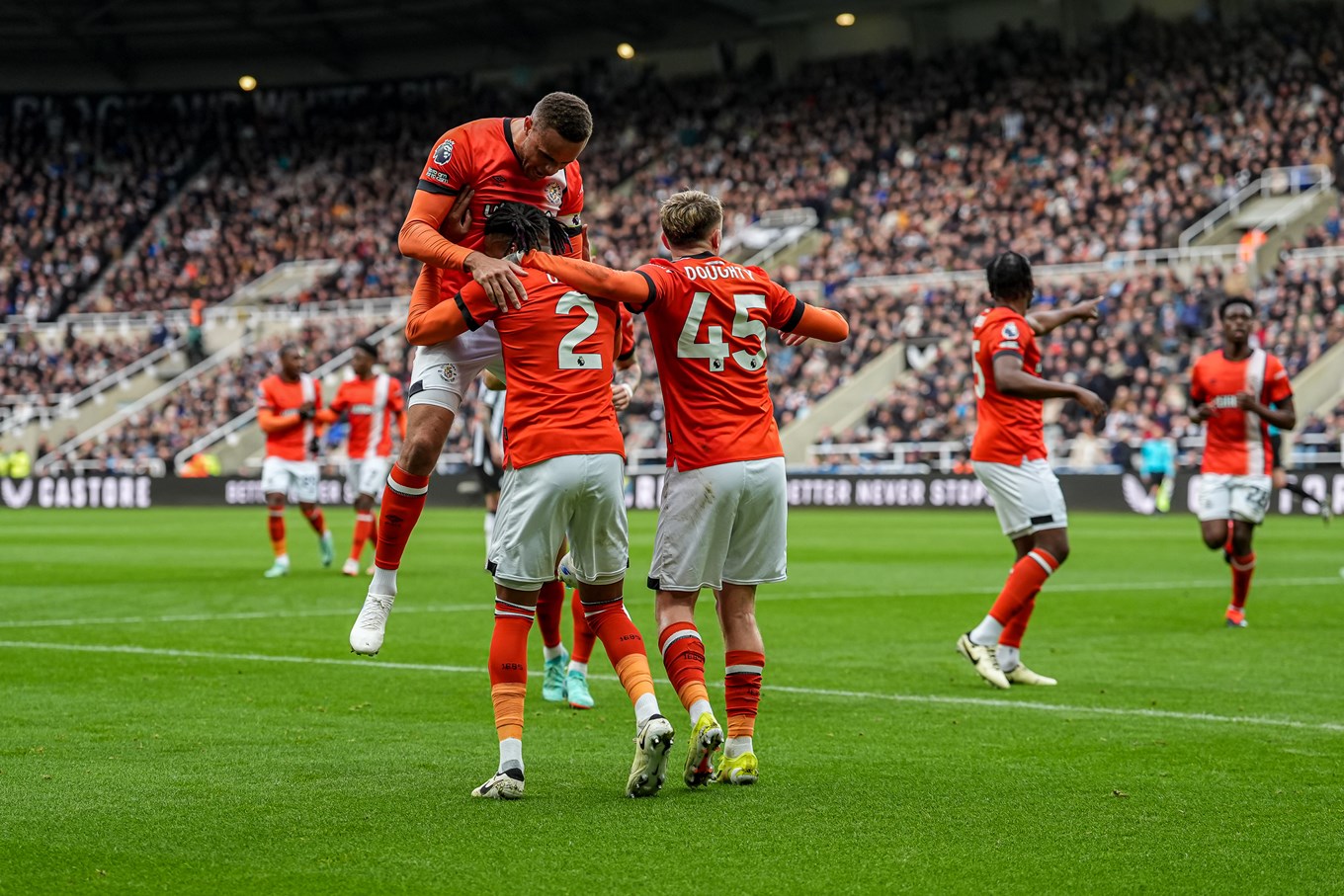 ltfc_newcastle_v_luton_03feb24_osho_goal_051.jpg