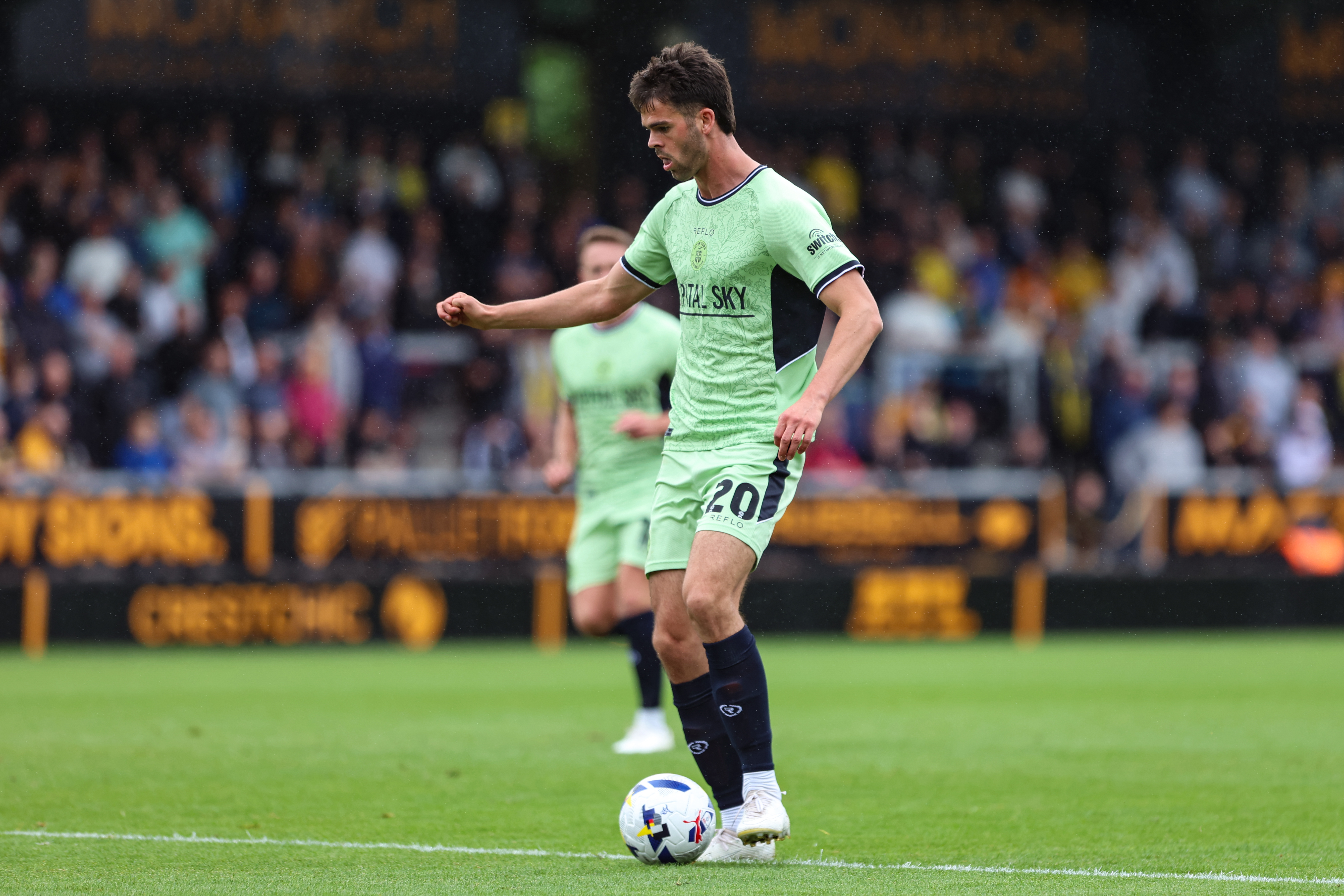 GD Burton v Luton 30AUG25 052 Image