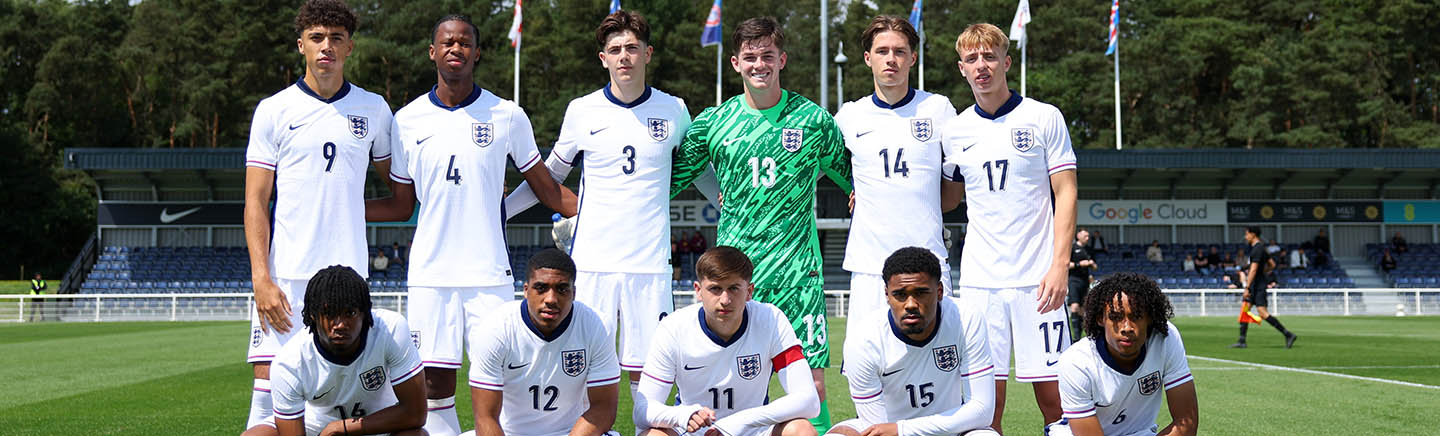 Joe Johnson and his England Under-19 team-mates line-up before their pre-Euro 2025 friendly against Iceland.