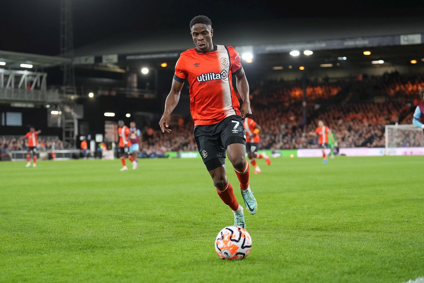 ltfc_luton_v_burnley_03oct23_0021.jpg