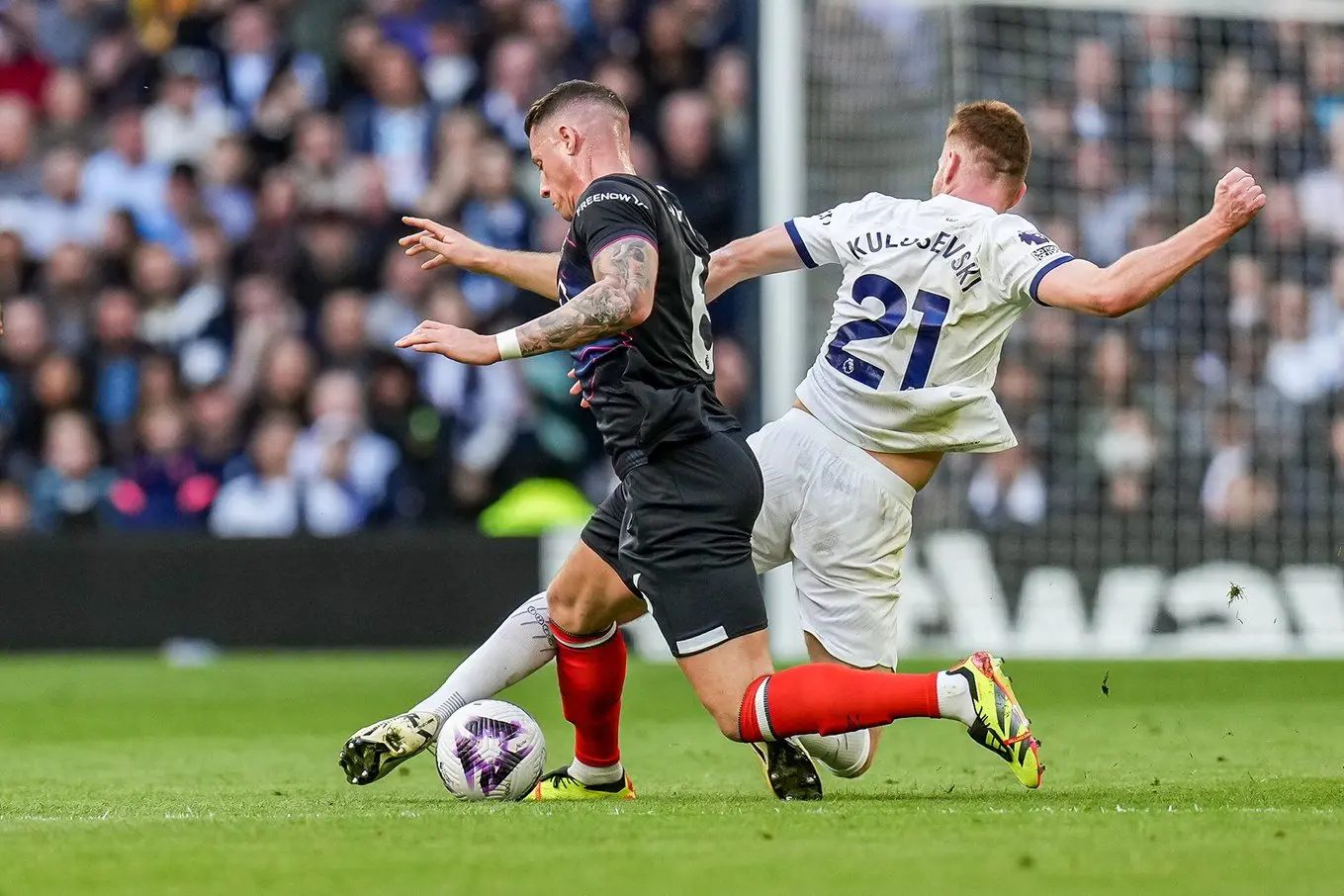 ltfc_tottenham_v_luton_30mar24_027.jpg