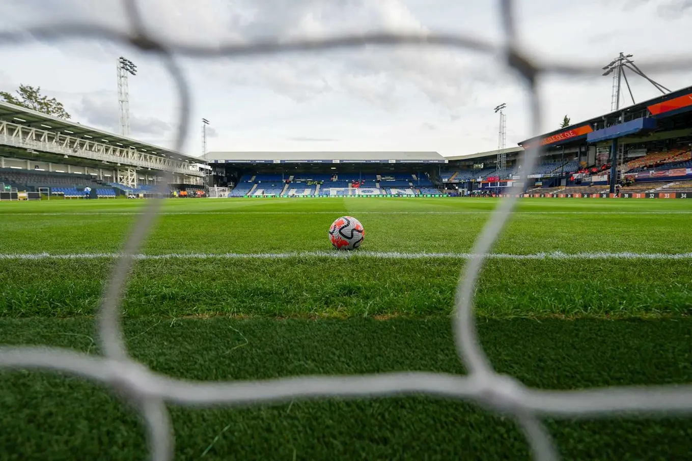 pmi_luton_town_v_west_ham_01sep23_0282-1.jpg