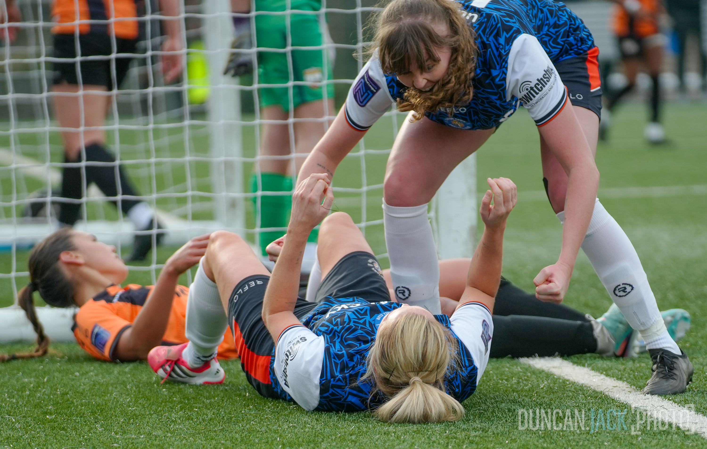 LTLFC Away London Bees 22.3.26 00045 Image