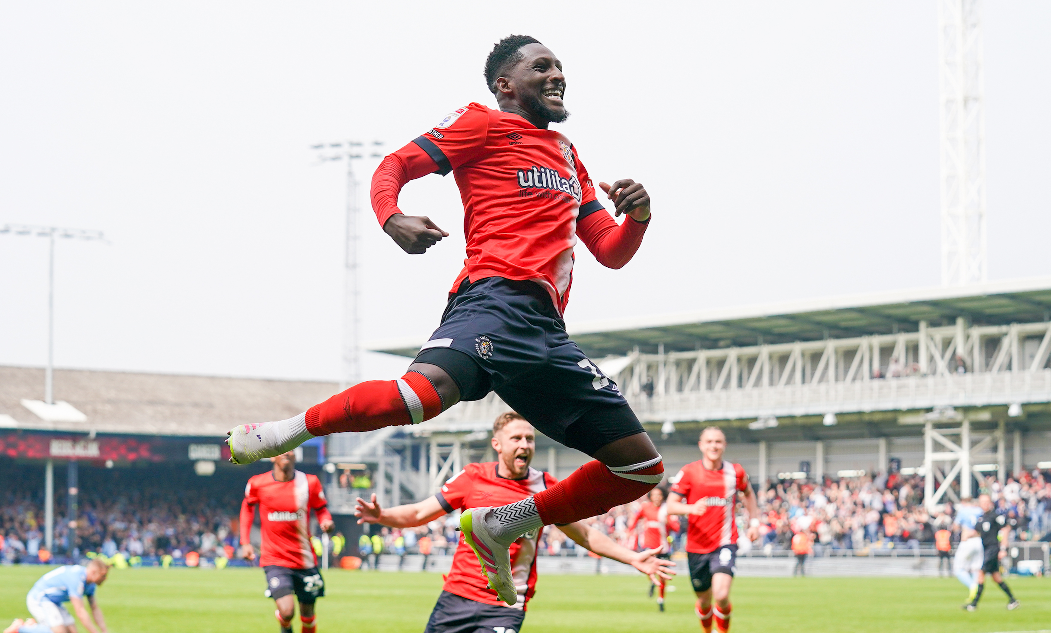 PMI Luton v Coventry 26APR25 0123 Image