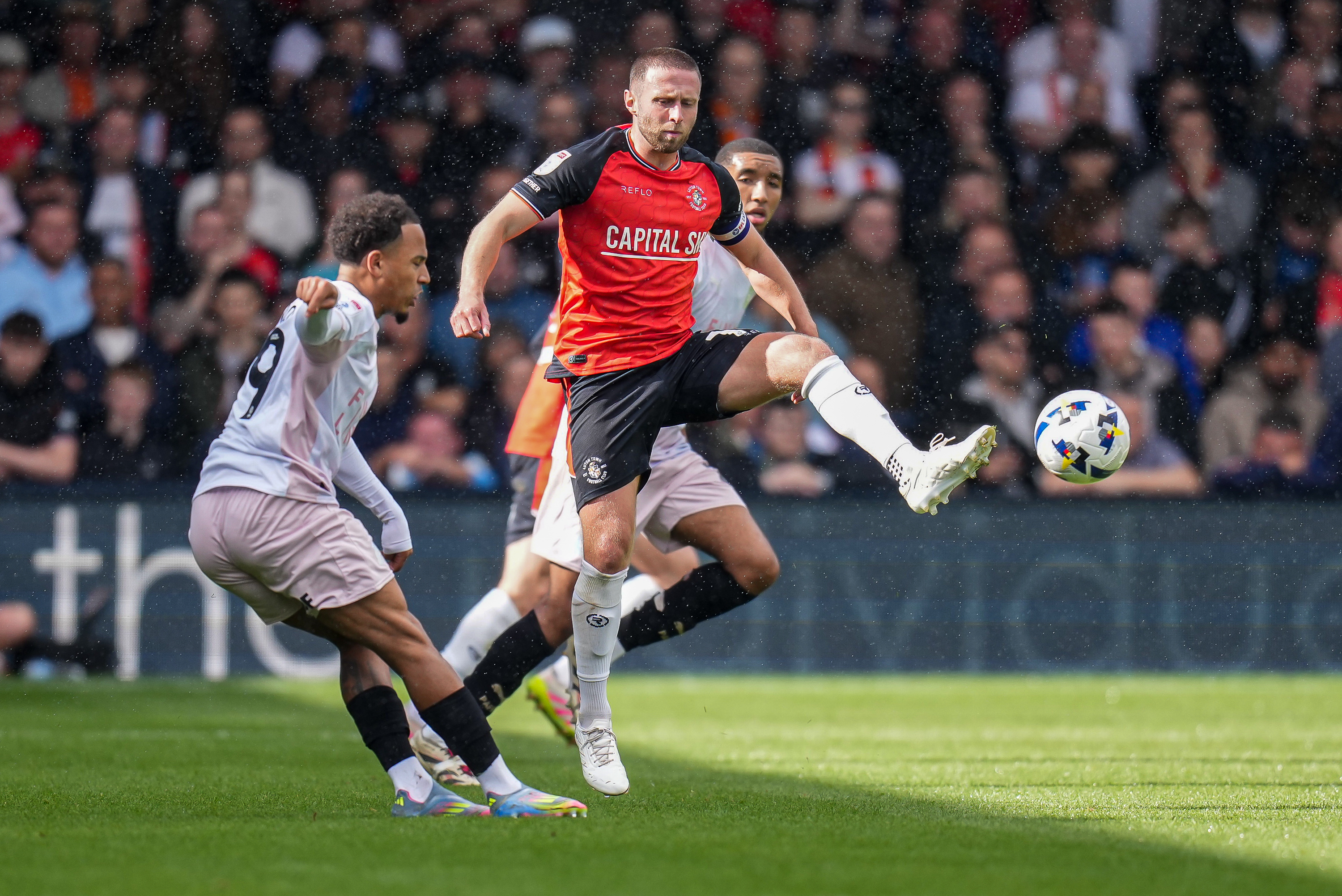 PMI Luton v Plymouth 13SEP25 0032 Image