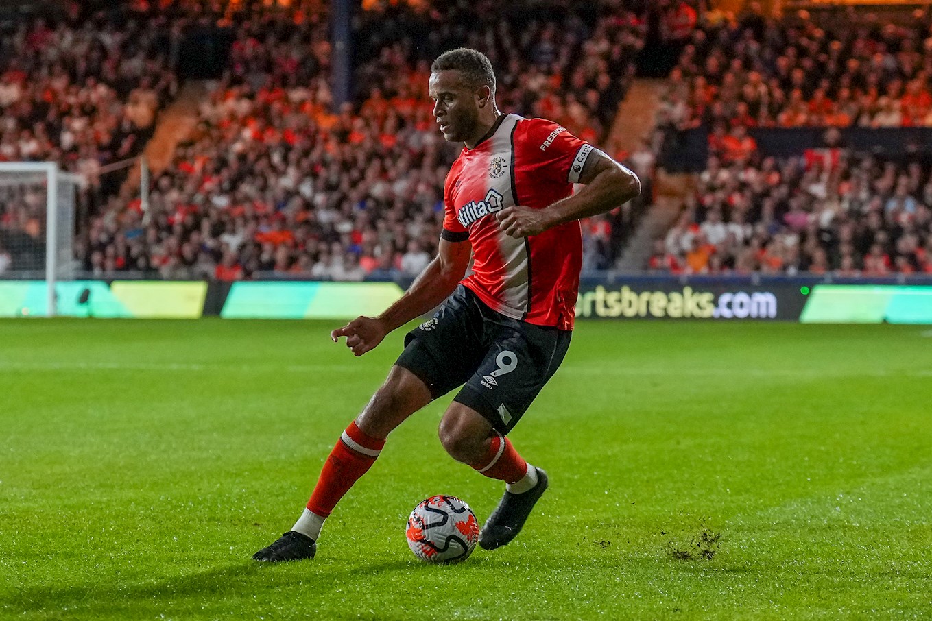 ltfc_luton_town_v_west_ham_01sep23_0040.jpg