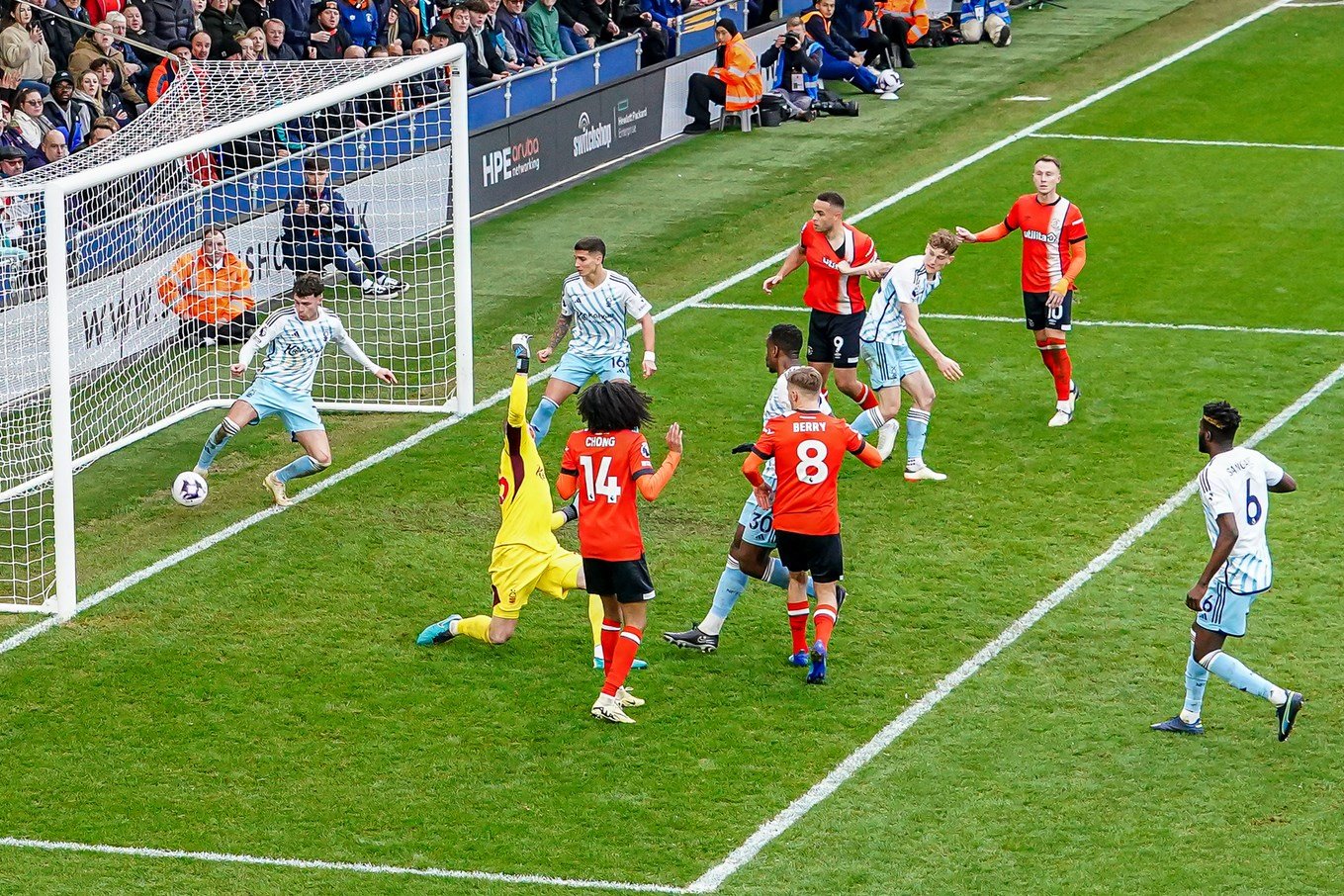 ltfc_luton_nottingham_forest_16mar24_berry_goal_087.jpg