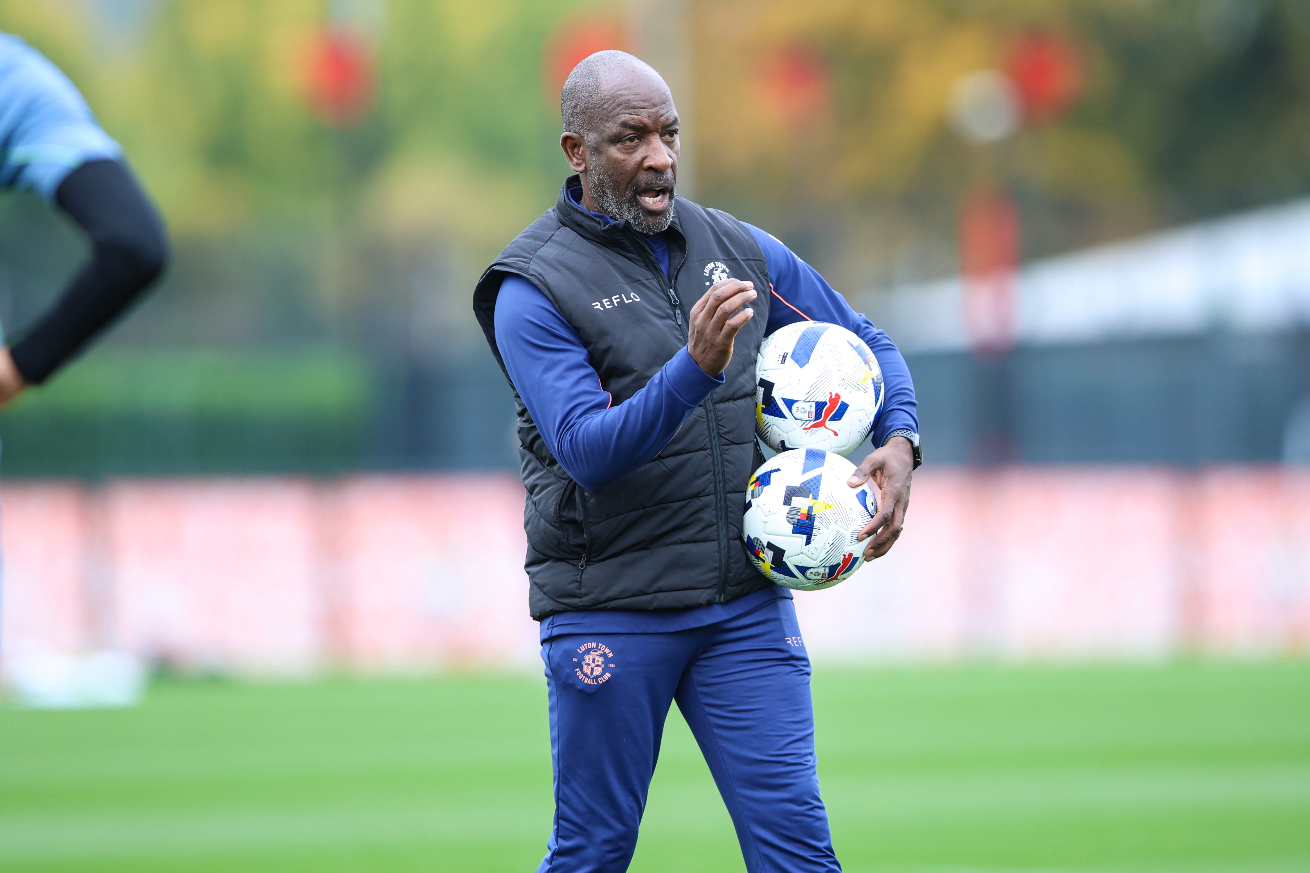 GD Luton Pre Mansfield Training 094 Image