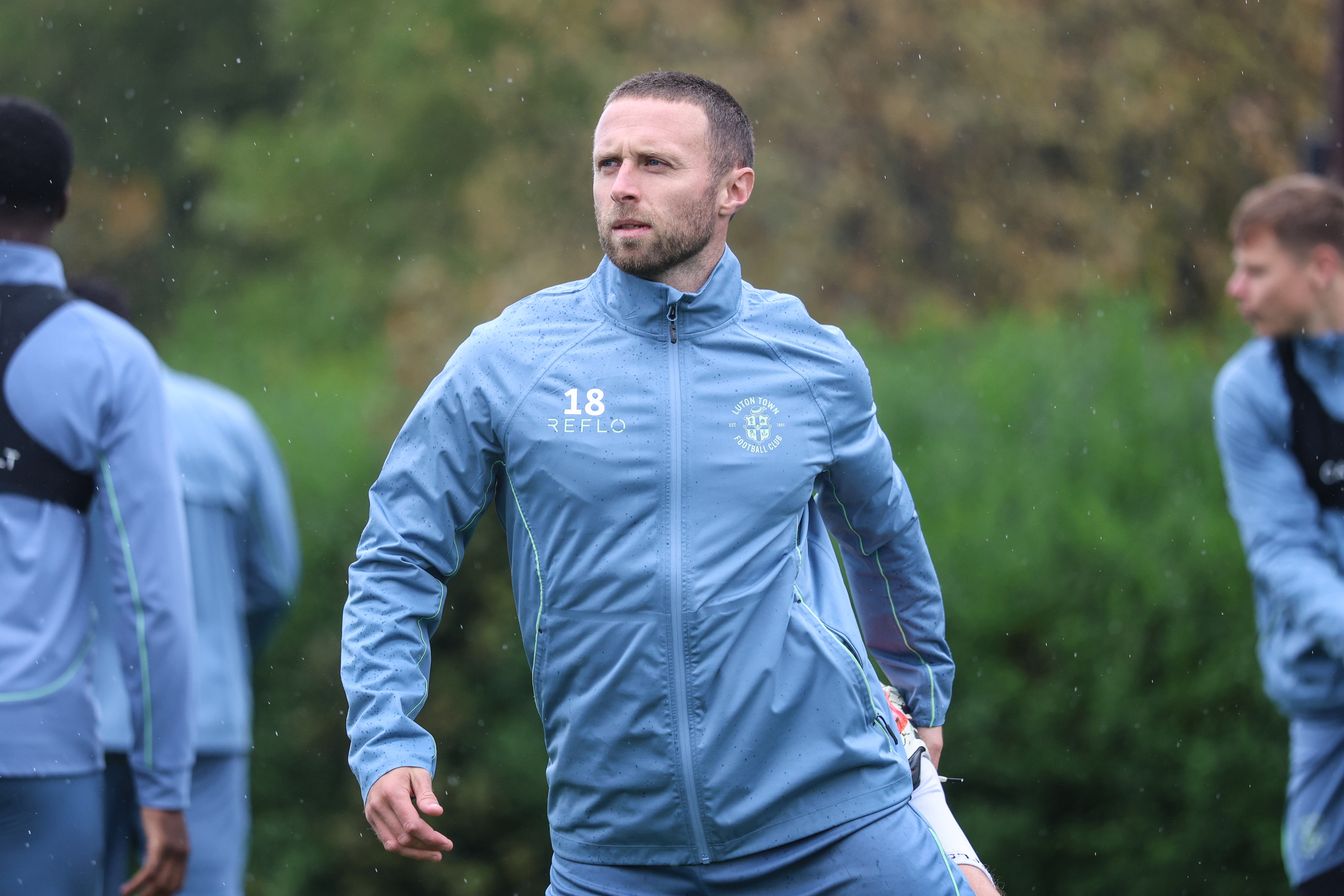 GD Luton Pre Stevenage Training 036 Image