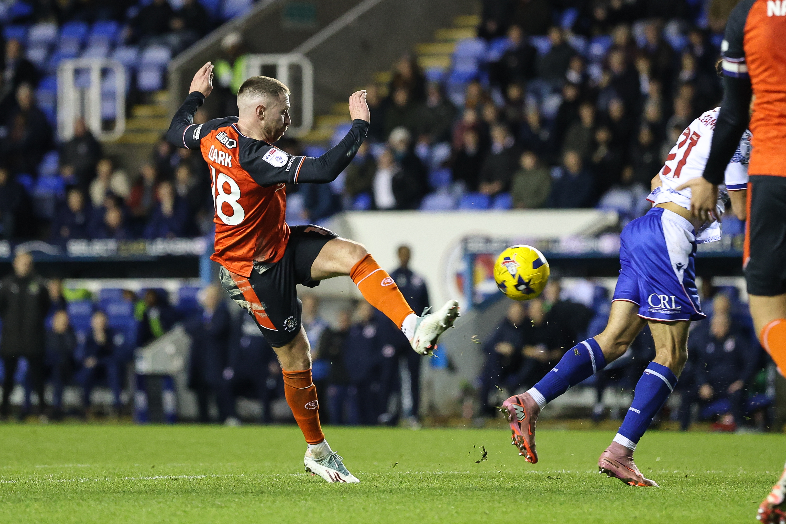 GD Reading v Luton 18DEC25 008 Image