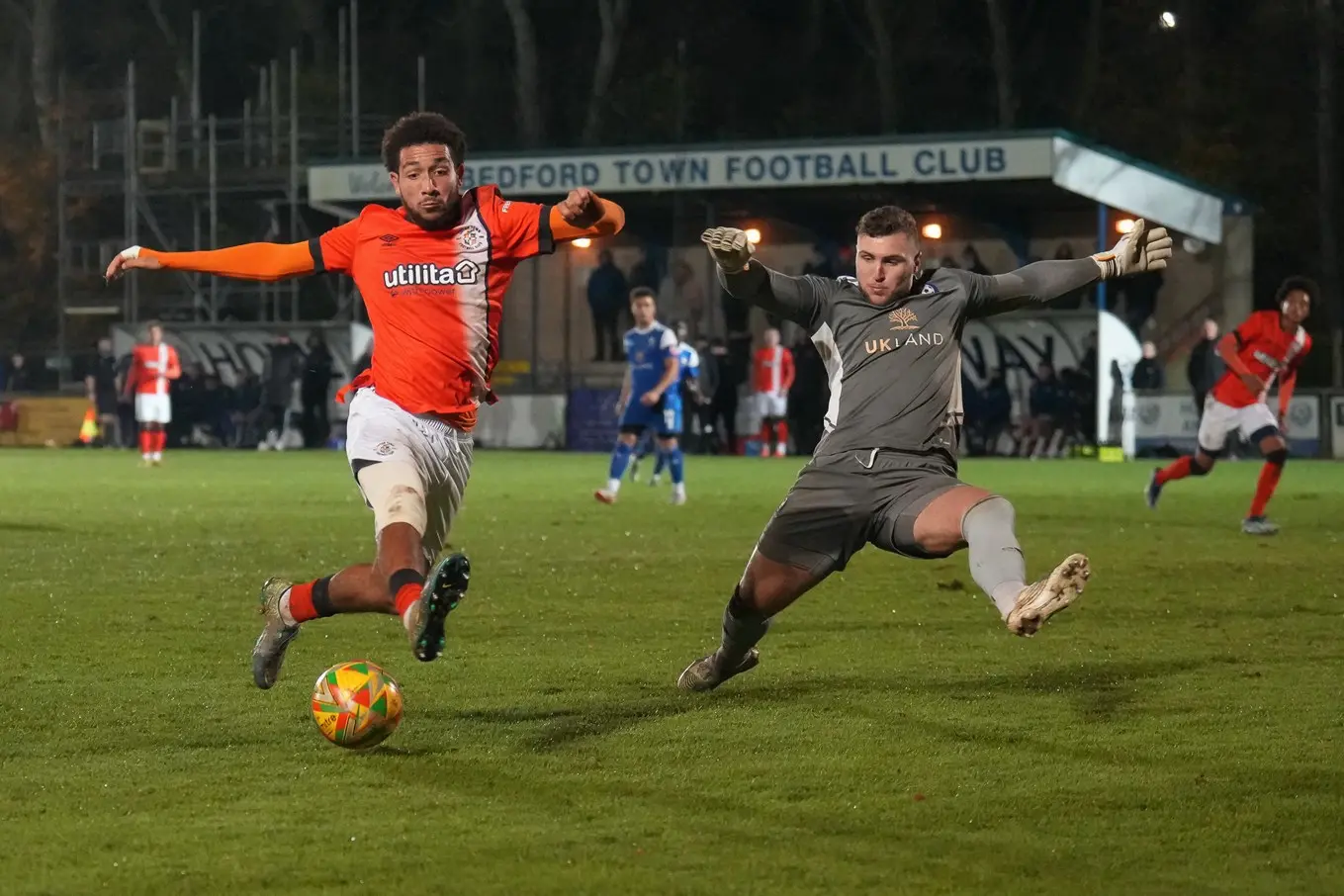 bedford-fc-v-luton-town-beds-senior-cup---dh200001.jpg