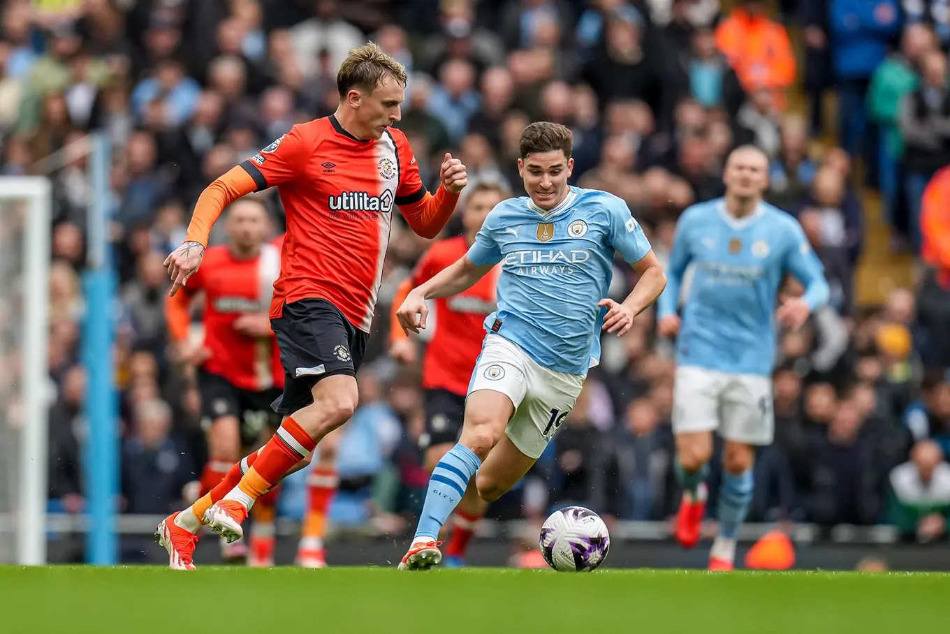 ltfc_mancity_v_luton_13apr24_030.jpg