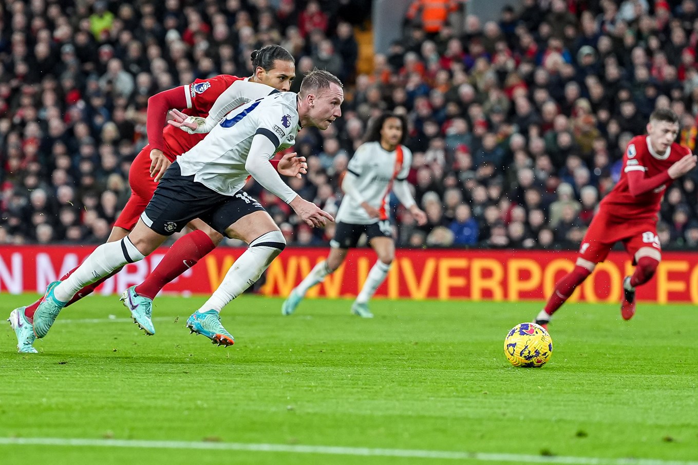 ltfc_liverpool_v_luton_21feb24_032.jpg