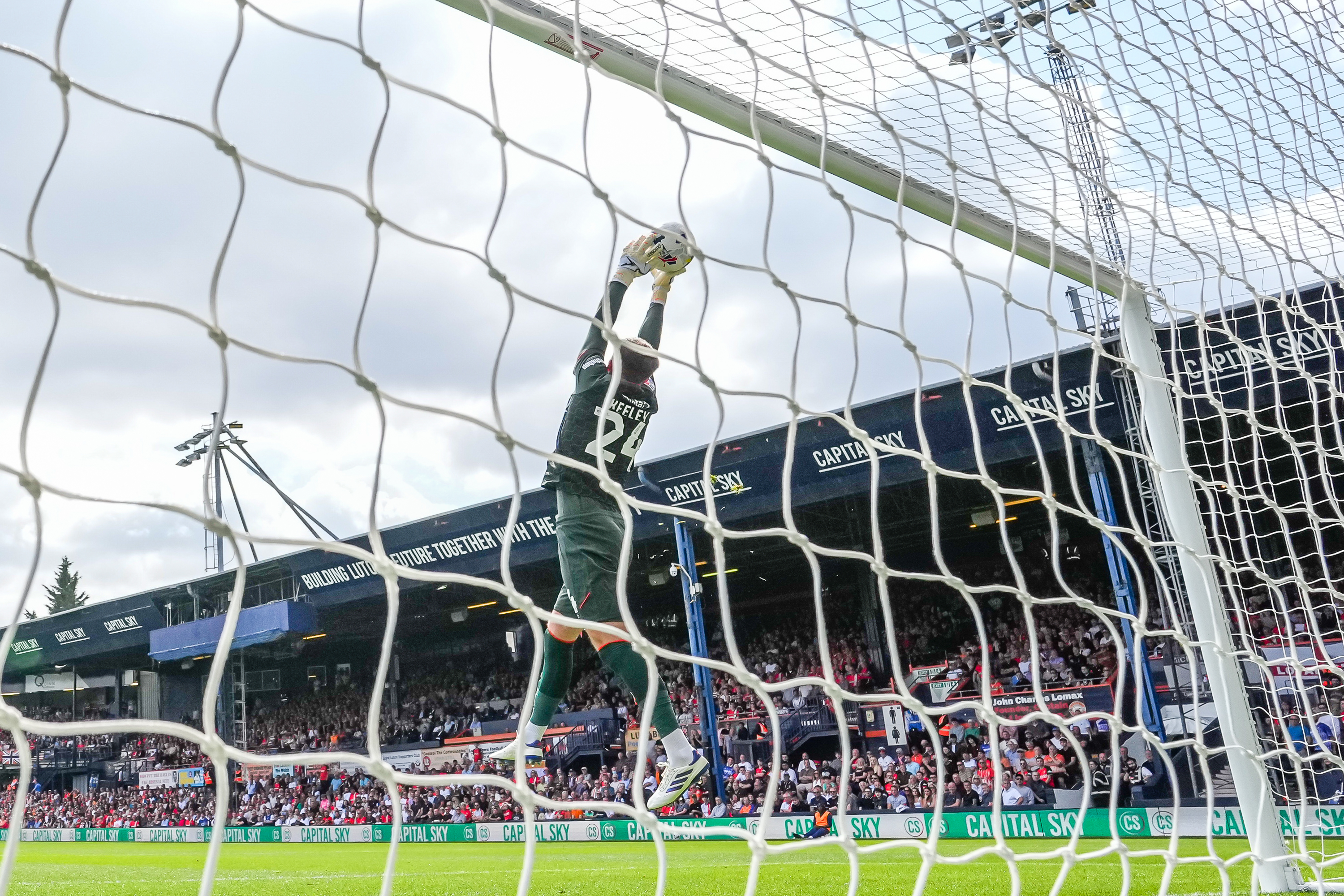 PMI Luton v Cardiff 23AUG25 0008 Image