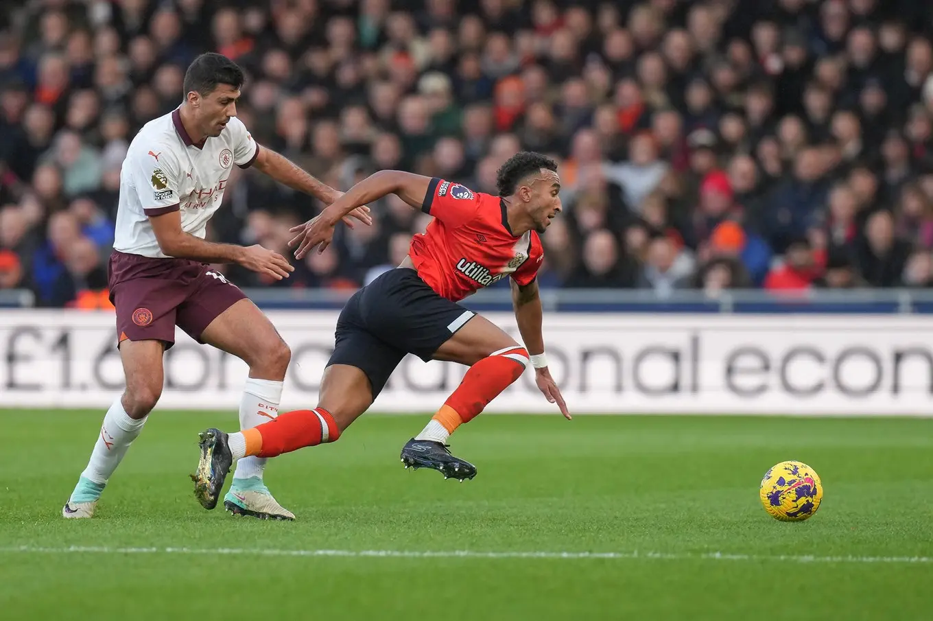 ltfc_luton_v_mancity_10dec23_056.jpg