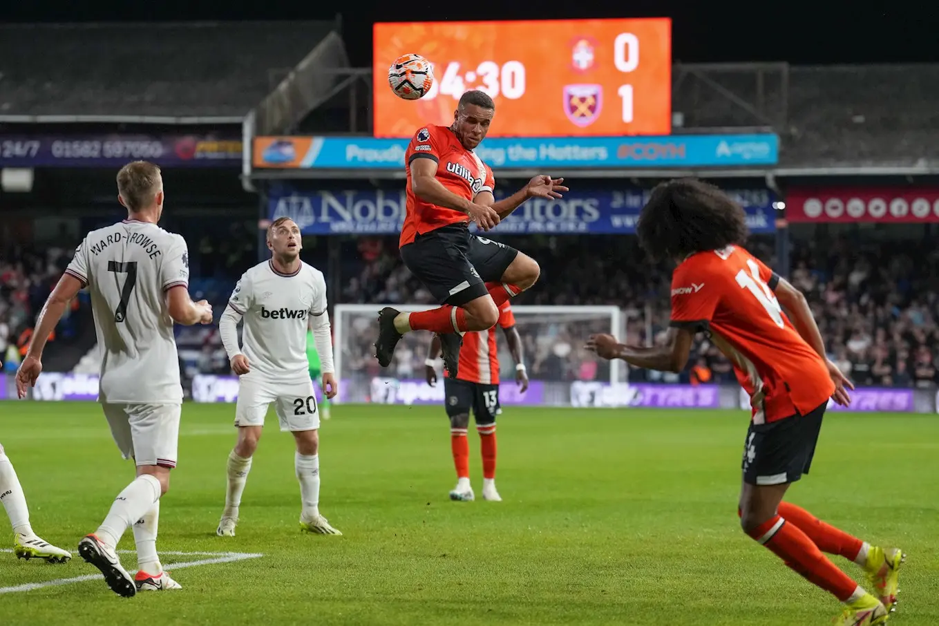 ltfc_luton_town_v_west_ham_01sep23_0061.jpg