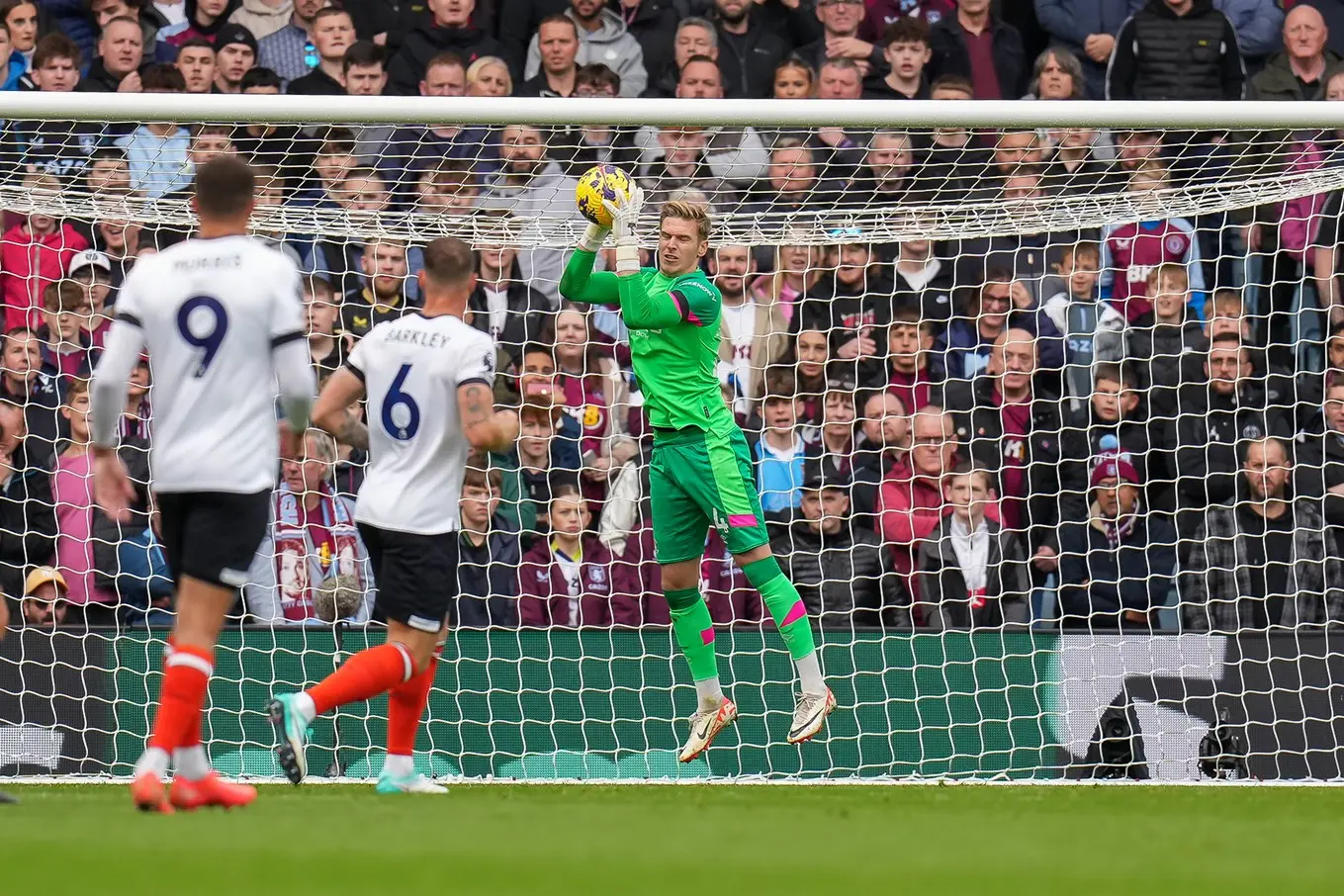 ltfc_aston_villa_v_luton_29oct23_0015.jpg