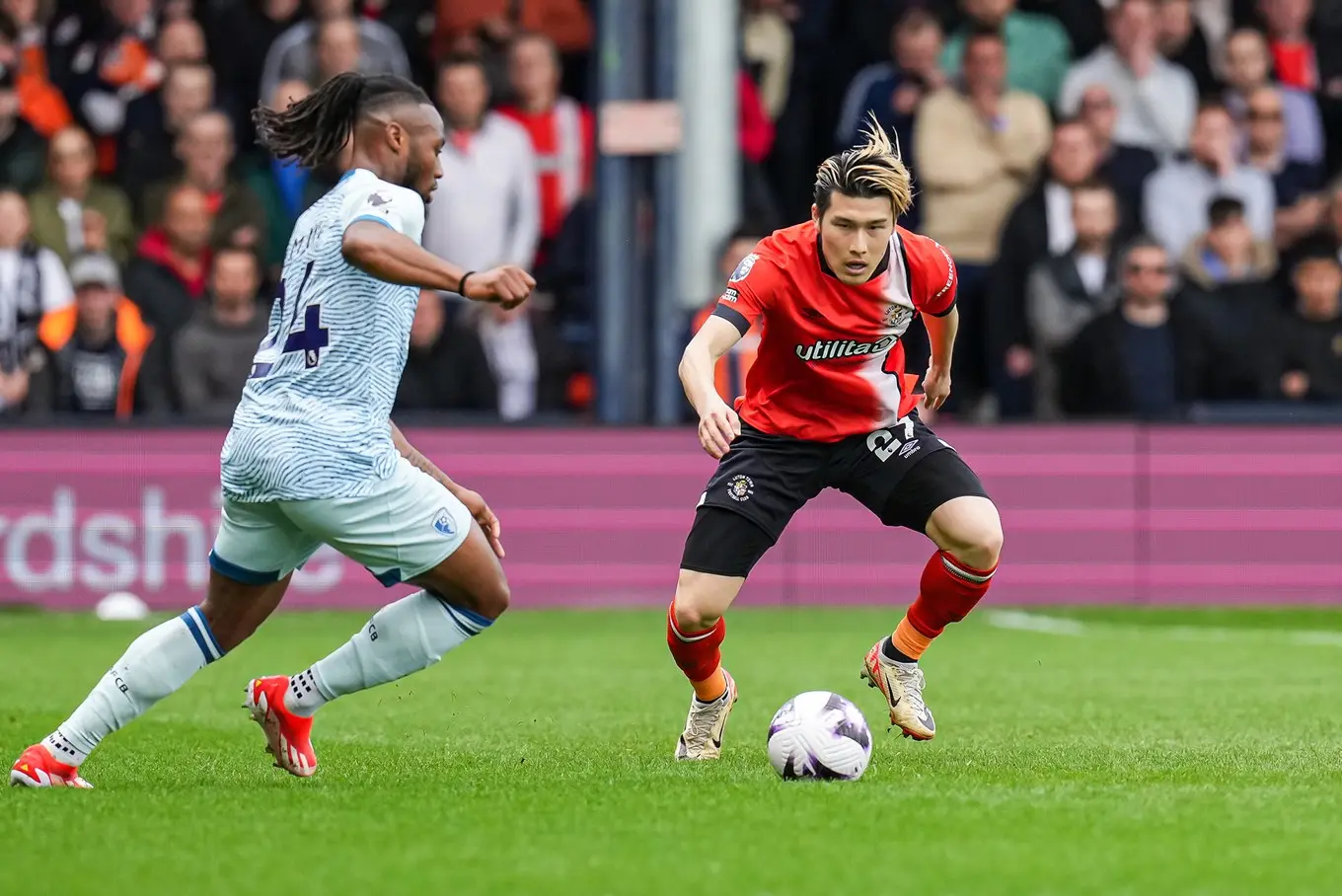 ltfc_luton_v_bournemouth_06apr24_007.jpg