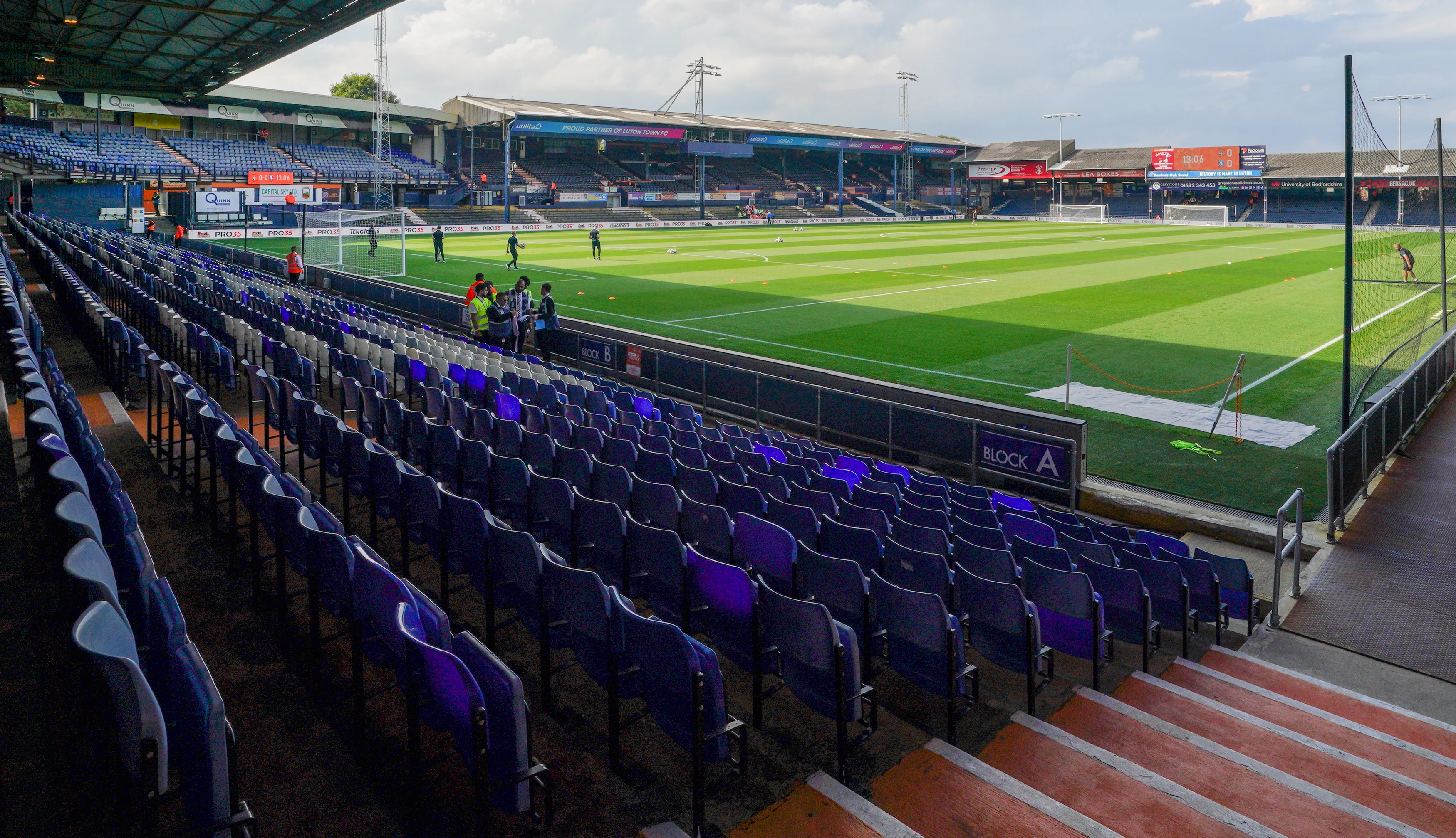 Kenilworth Road pic