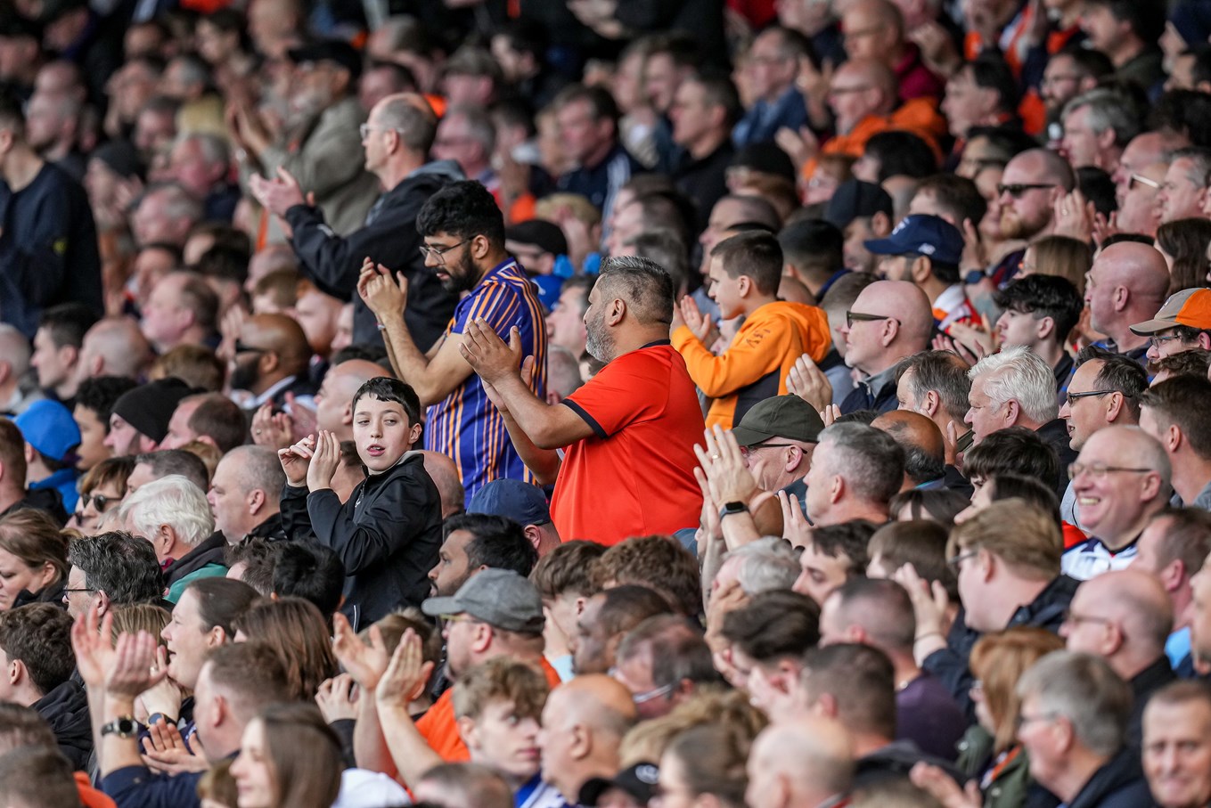 ltfc_luton_v_bournemouth_06apr24_013.jpg