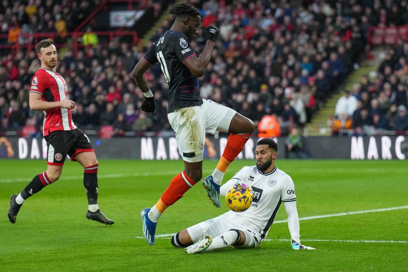 ltfc_sheffield_utd_v_luton_26dec23_131.jpg