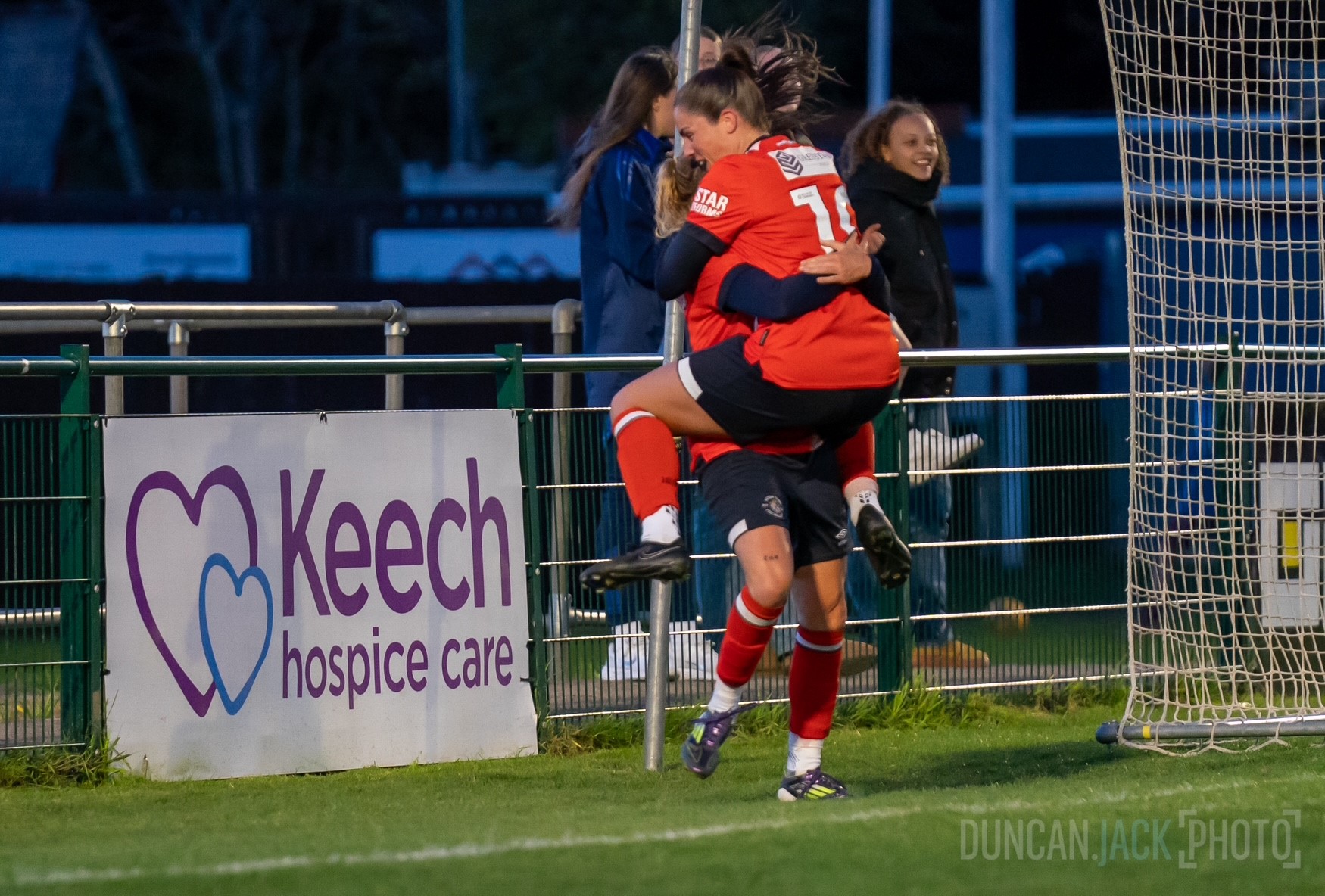 Ladies cele v St Albans top of league 