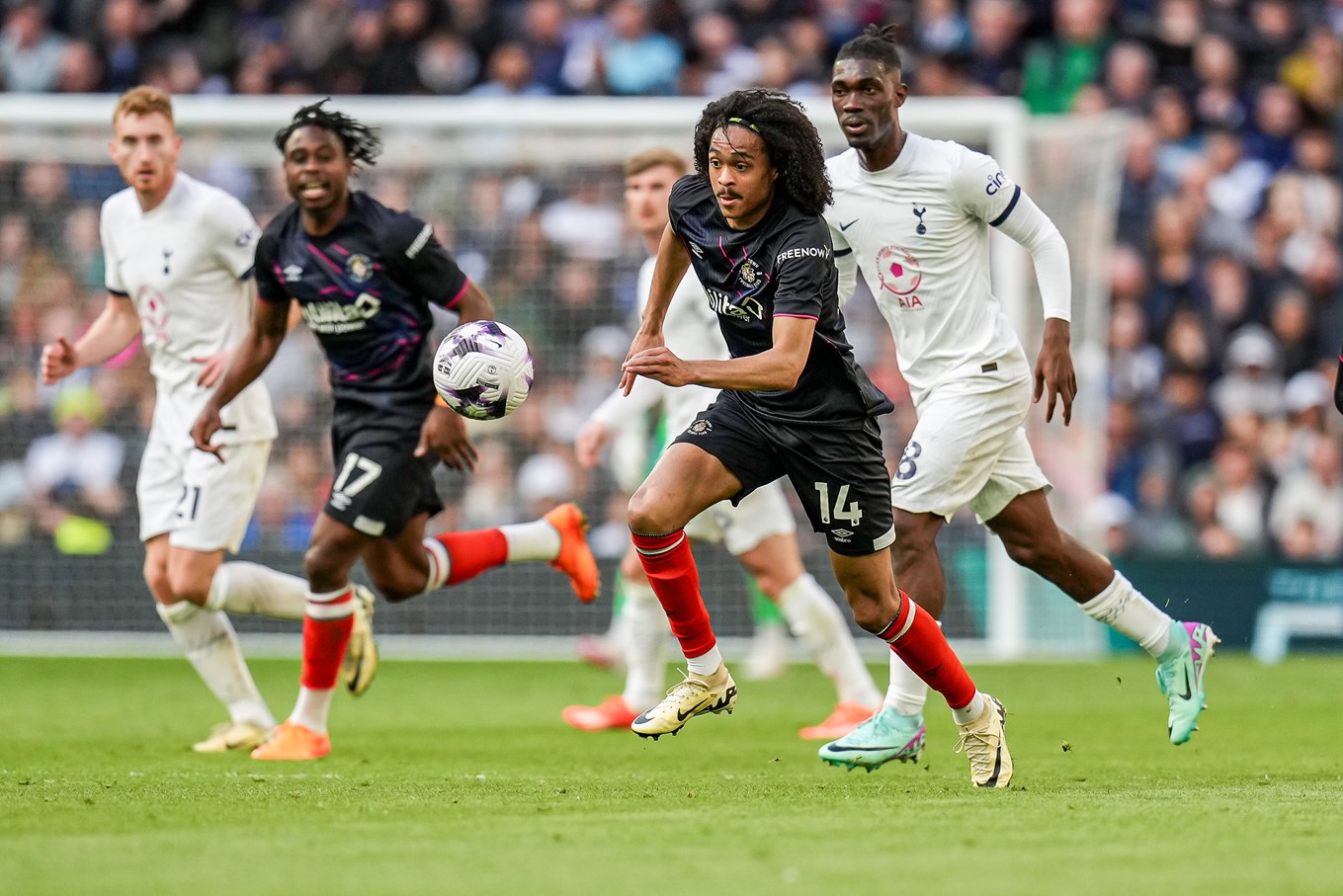 ltfc_tottenham_v_luton_30mar24_029.jpg