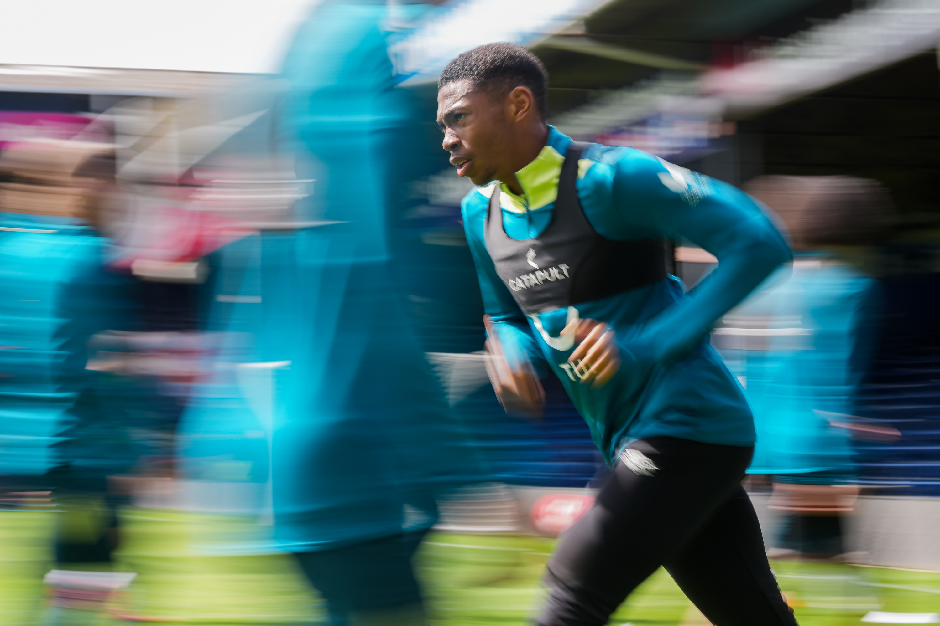 41393996 PMI Luton Open Training 14APR25 0060 Image