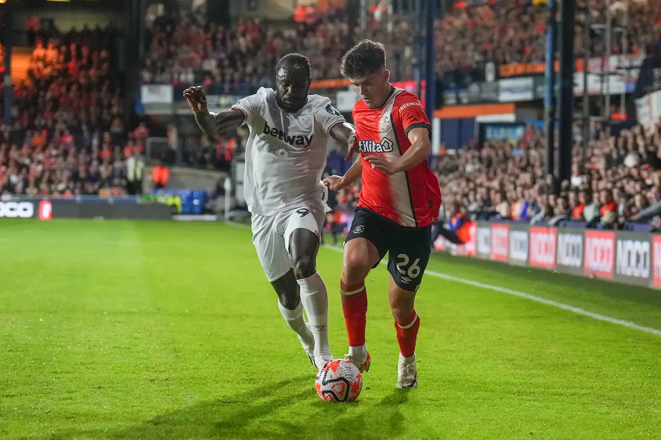 ltfc_luton_town_v_west_ham_01sep23_0036.jpg