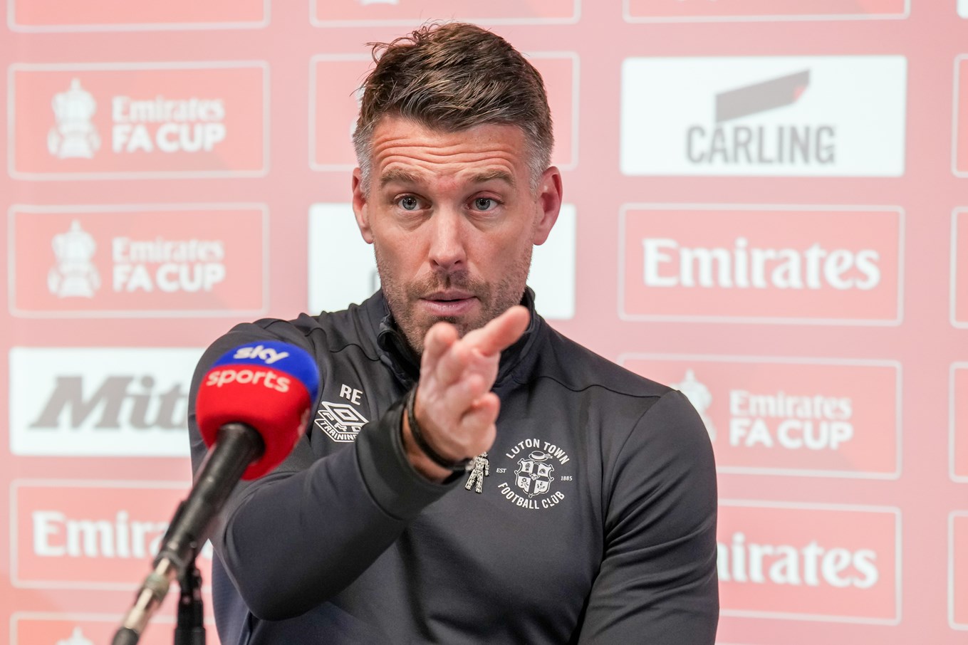 ltfc_pre_botlon_away_presser_15jan24_rob_edwards_025.jpg