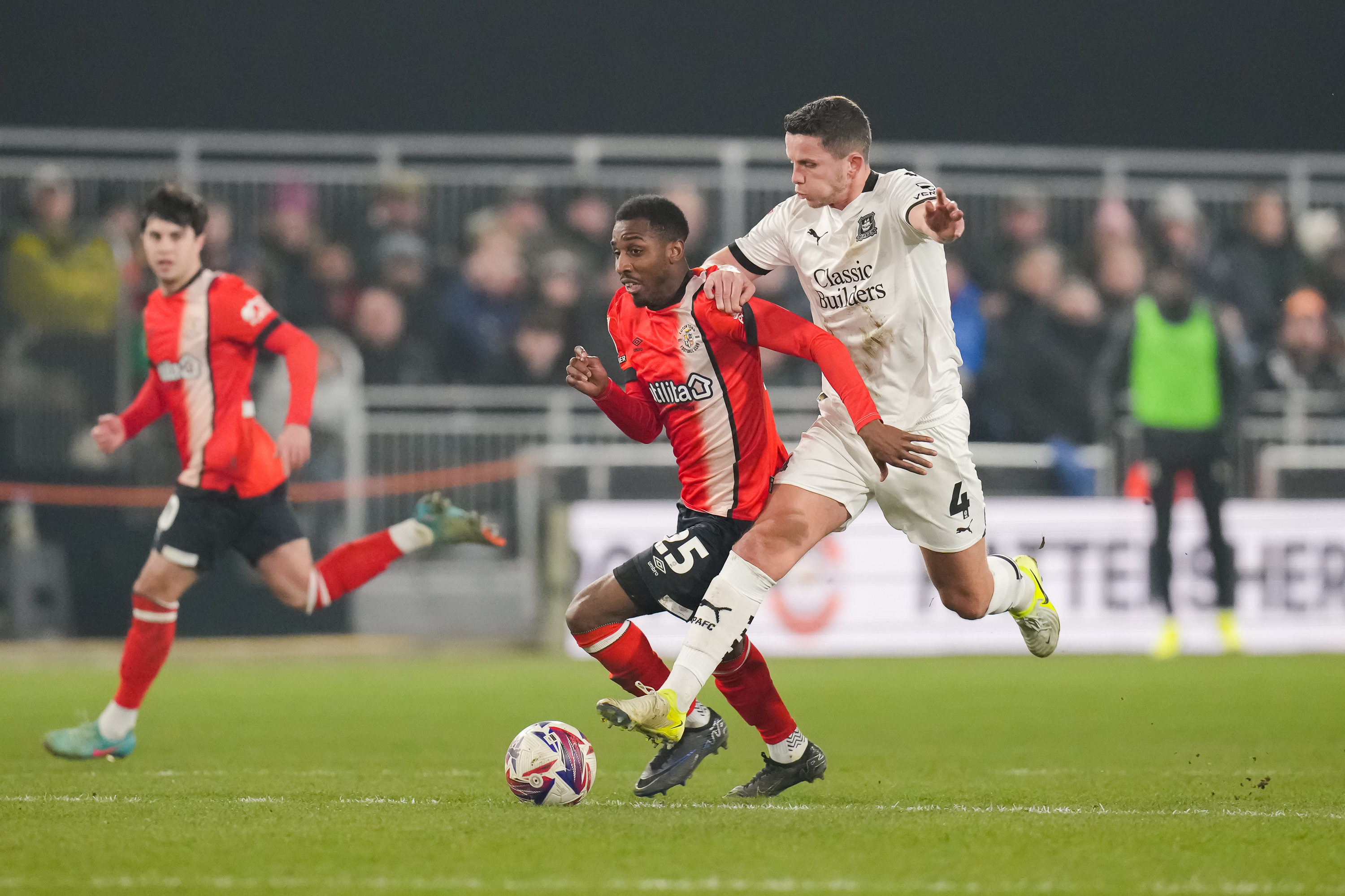 PMI Luton v Plymouth 19FEB25 0034 Image