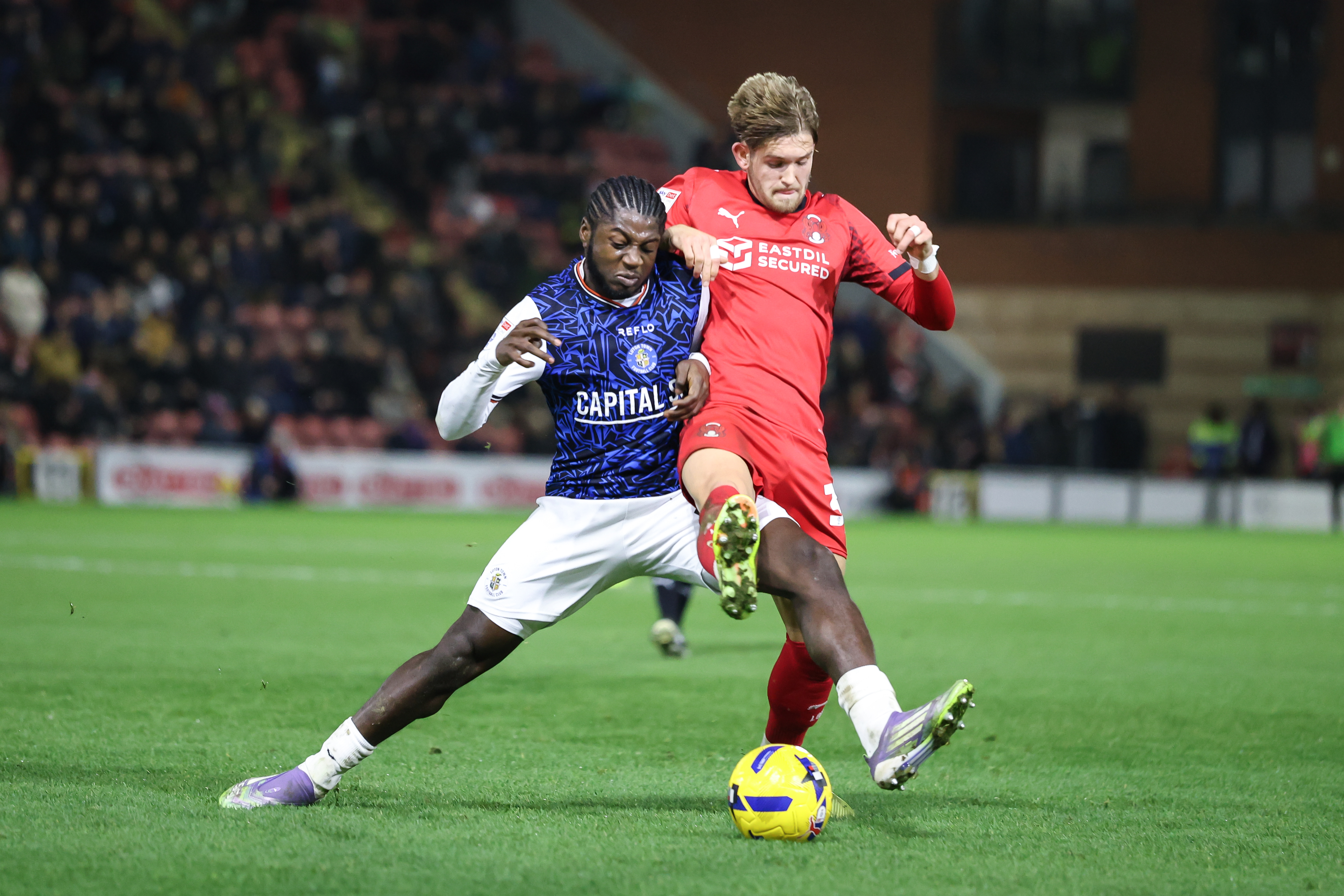 GD Orient v Luton 09DEC25 026 Image