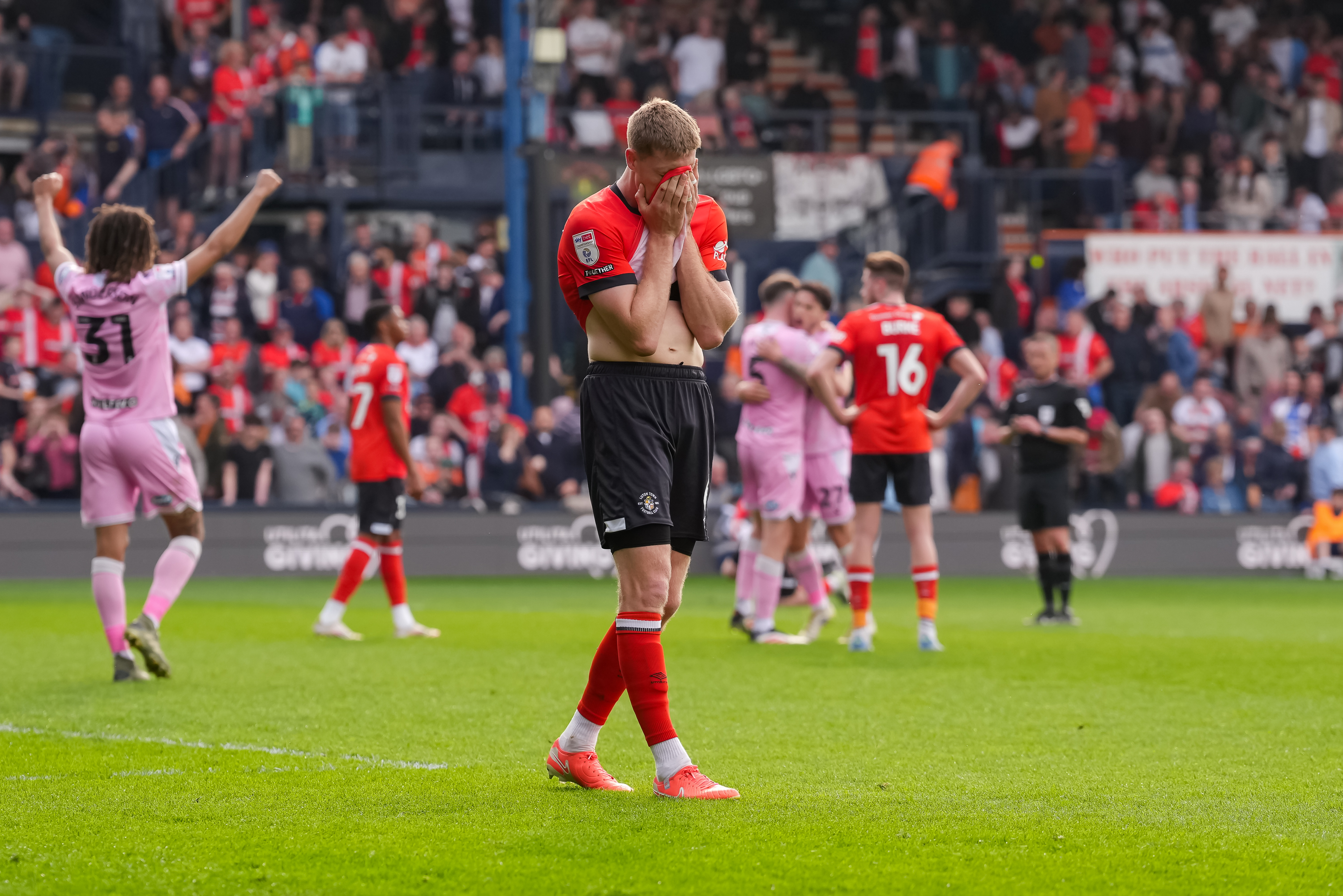 PMI Luton v Blackburn 12APR25 0084 Image