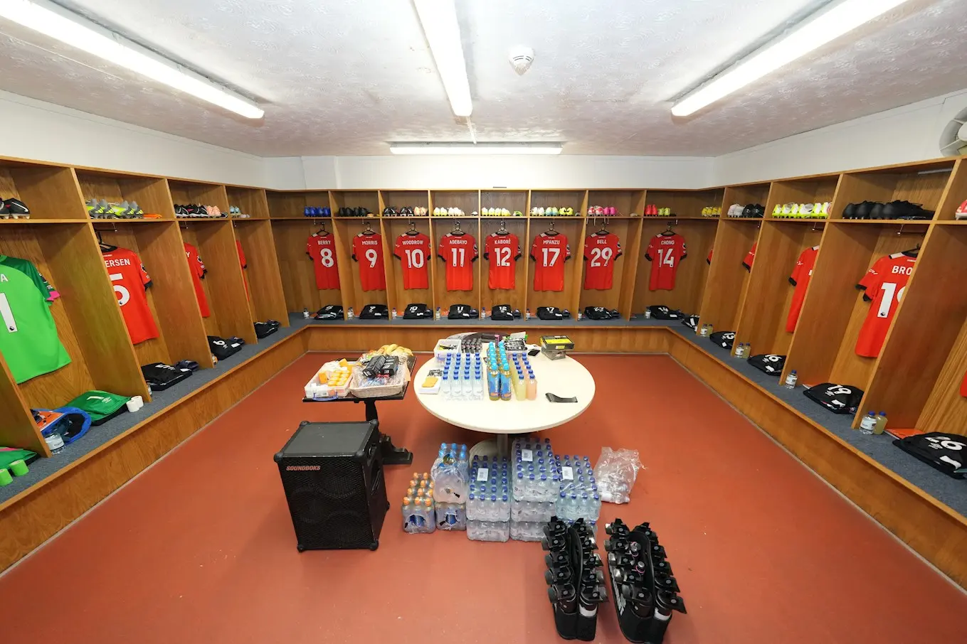 dressingroom.jpg