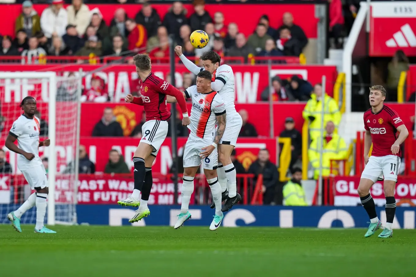 ltfc_manchester_utd_v_luton_11nov23_0010.jpg