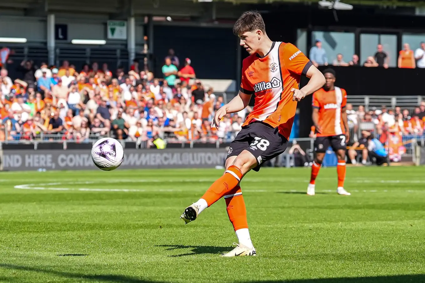 ltfc_luton_v_fulham_19may24_094.jpg