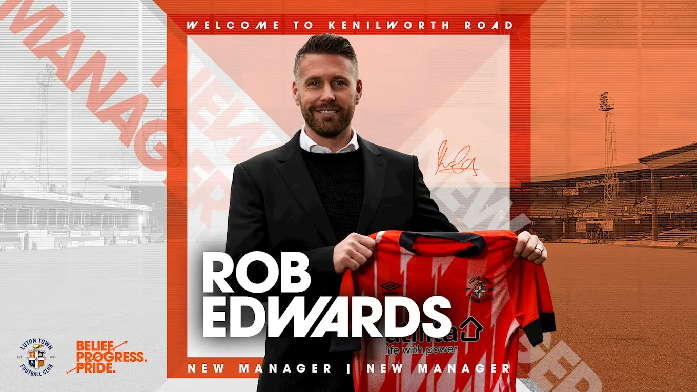 rob-edwards-signing-graphic.jpg