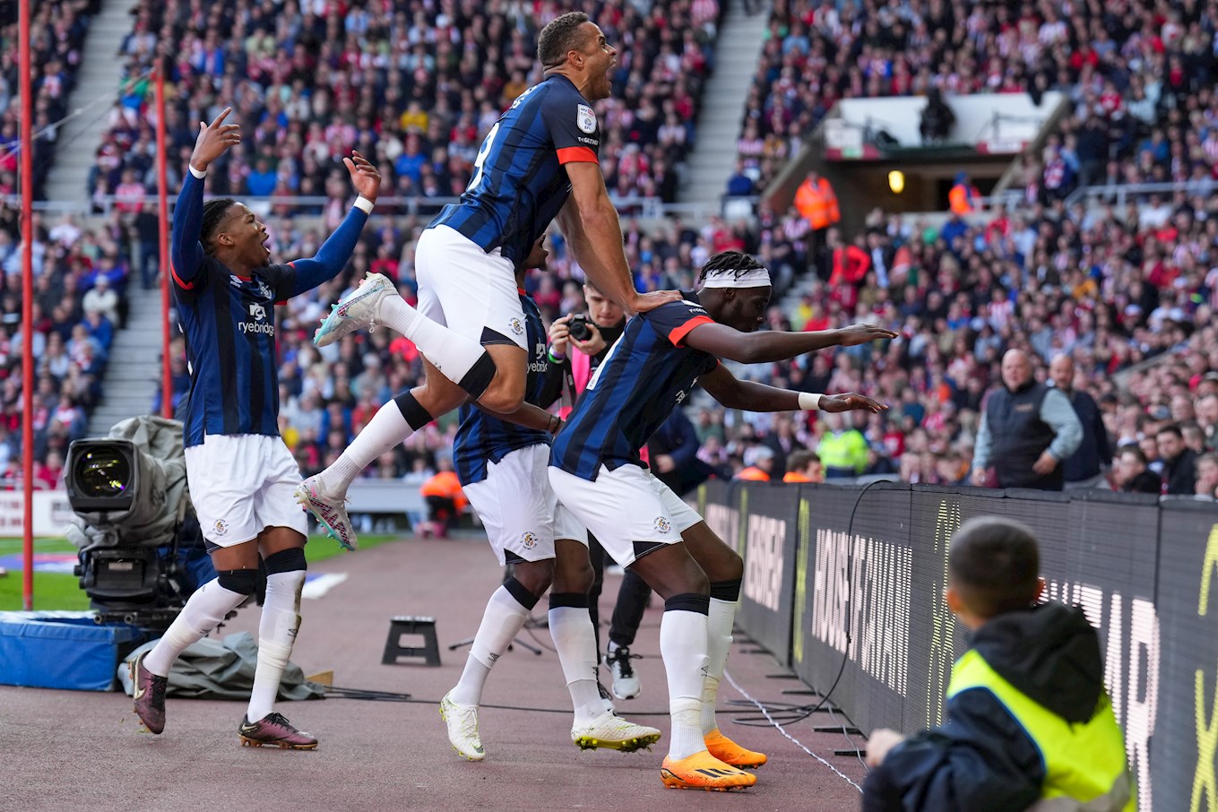pmi_sunderland_v_luton_130523_13may23_adebayo_goal_078.jpg