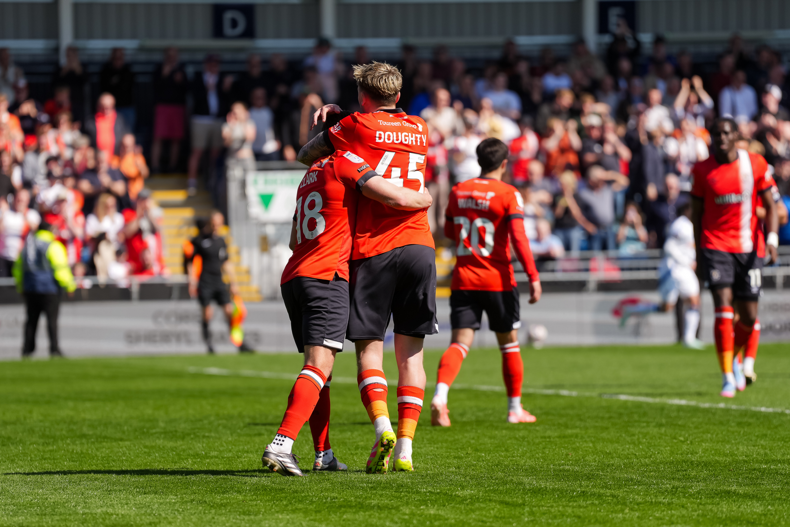 PMI Luton v Leeds 05APR25 0005 Image