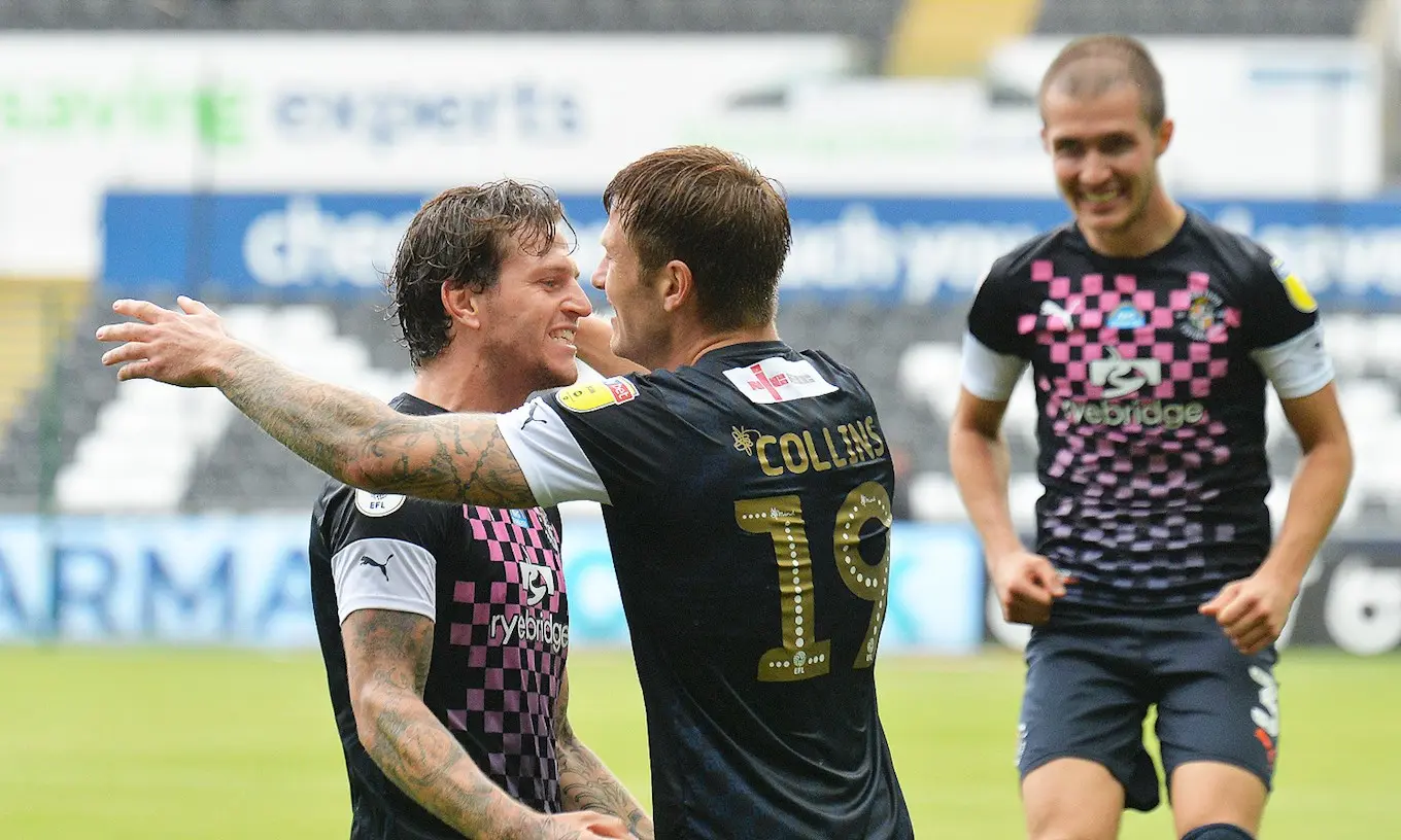 sc0038goalceleb.jpg