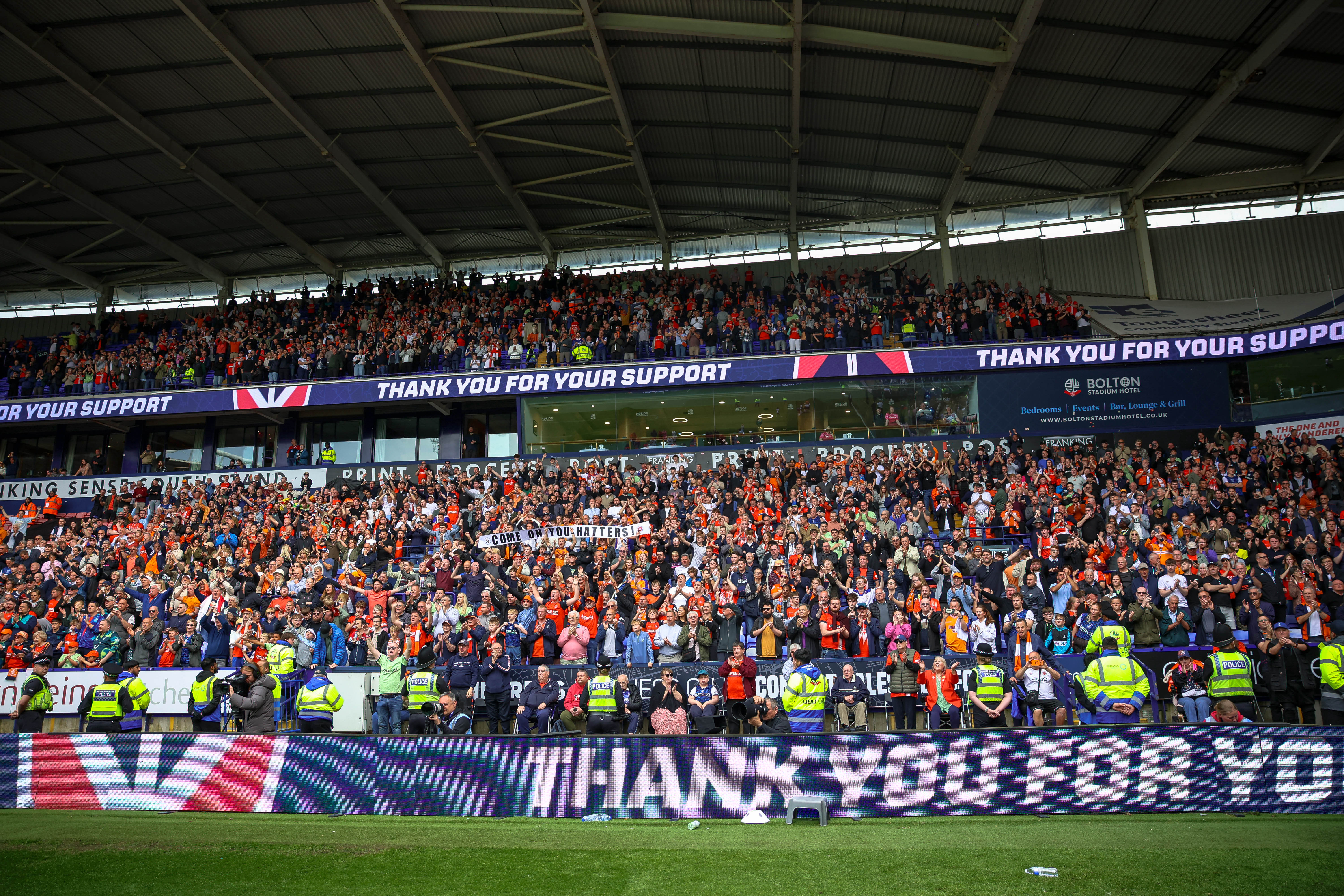 Fans Bolton