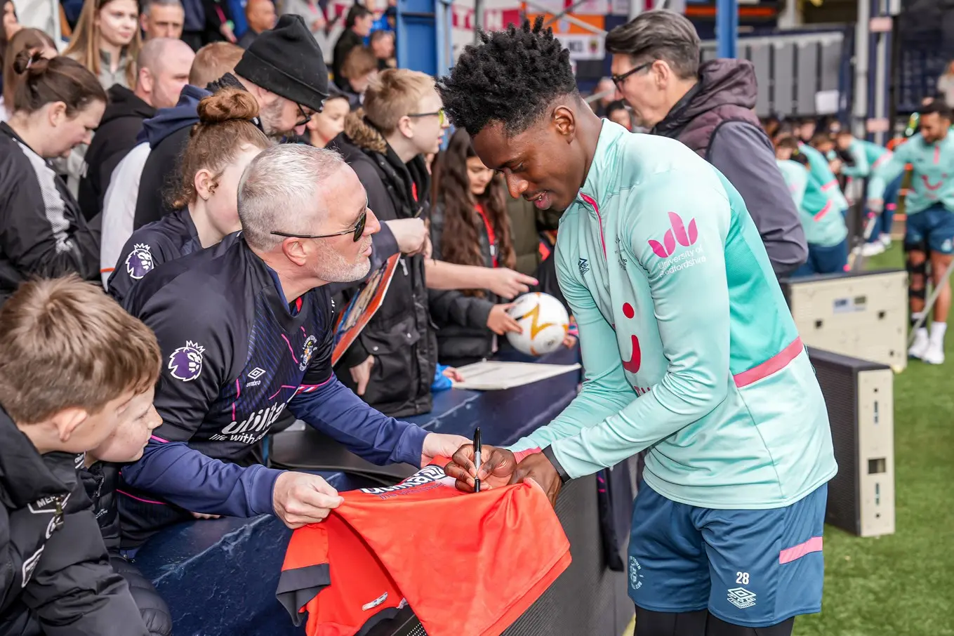 ltfc_luton_open_training_08apr24_095.jpg