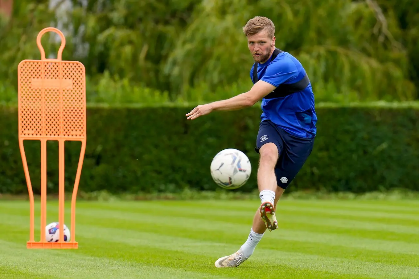 pmi_luton_town_pre_season_training_dh_240622_0673.jpg