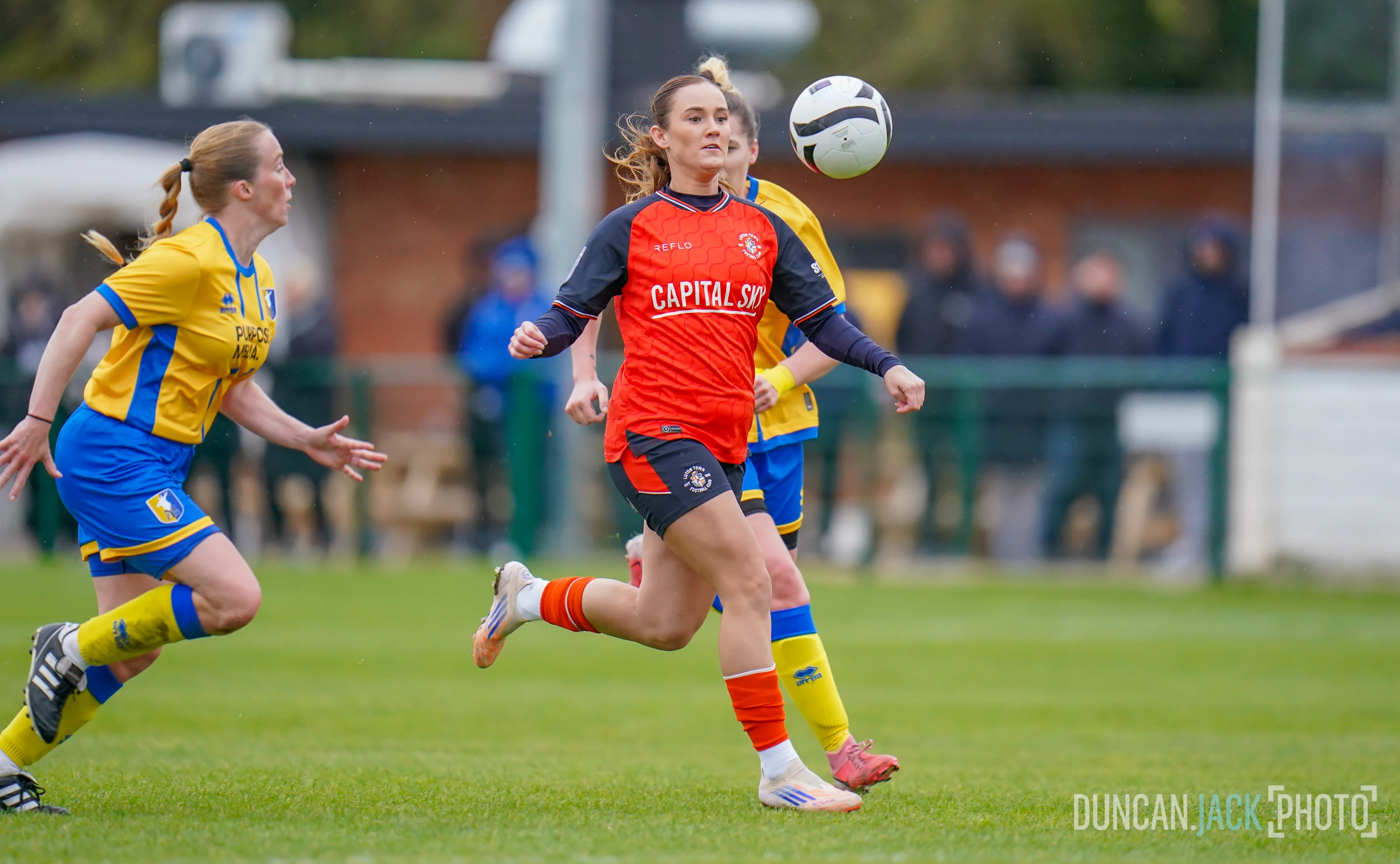 LTLFC v Mansfield - FA Cup 26.10.25 00123 Image