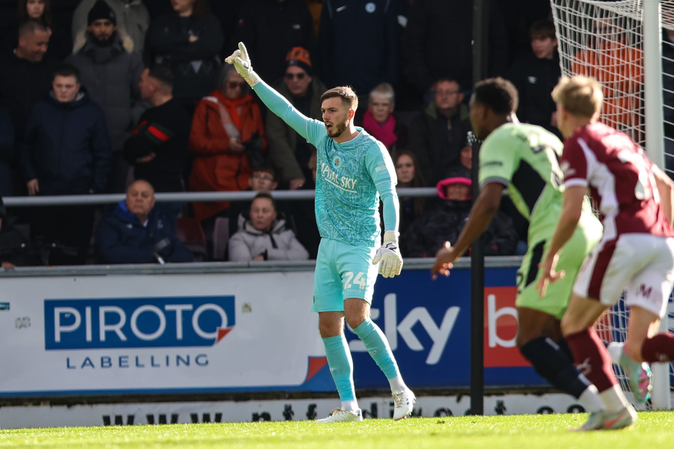 GD Northampton v Luton 25OCT25 003 Image