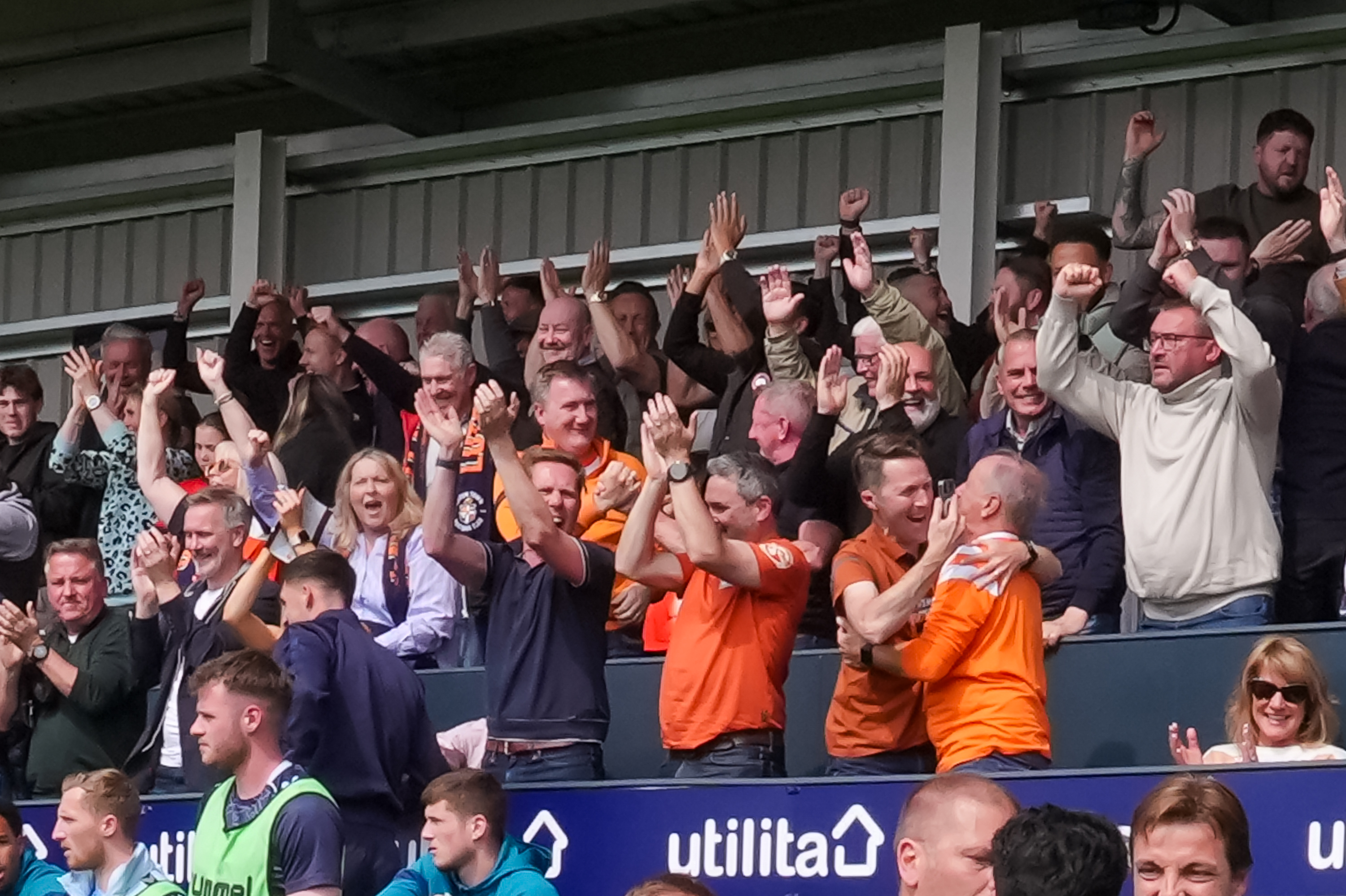 PMI Luton v Coventry 26APR25 0137 Image