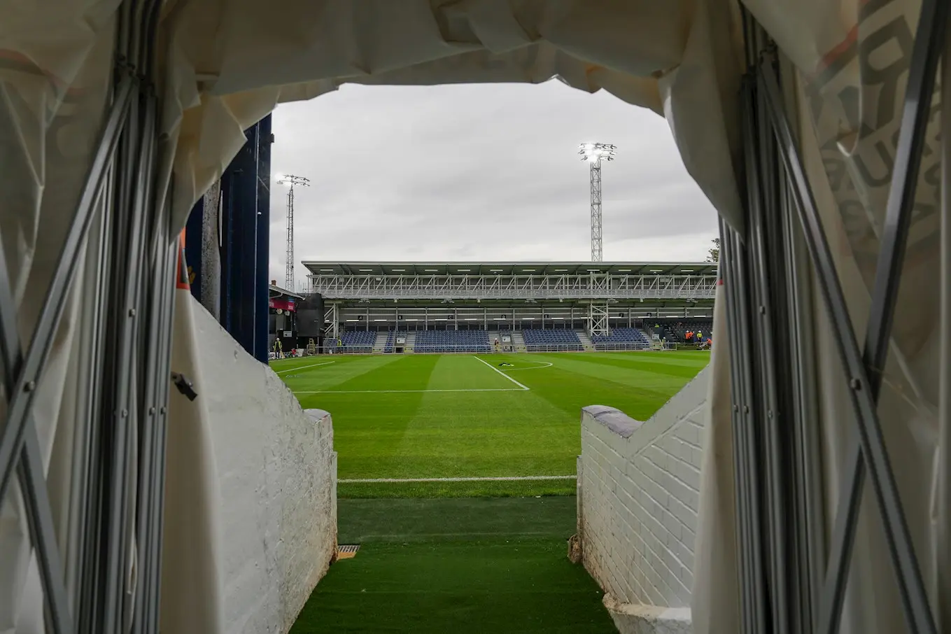 ltfc_luton_town_v_gillingham_29aug23_0002.jpg