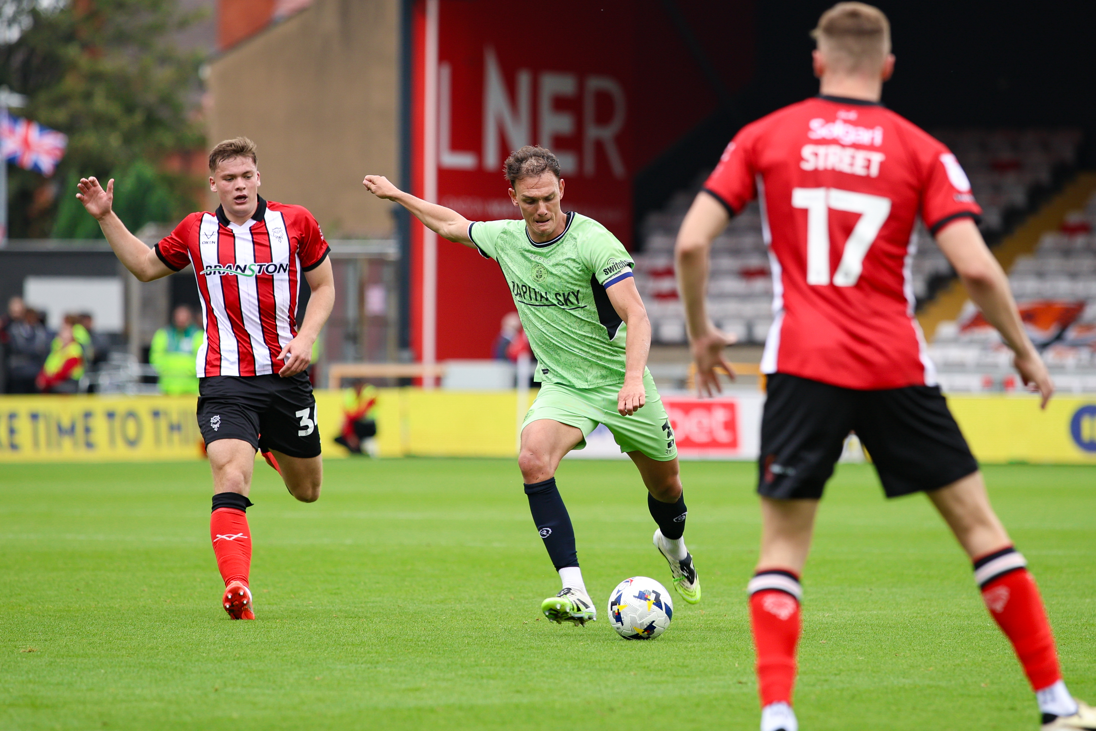 GD Lincoln v Luton 20SEP25 010 Image
