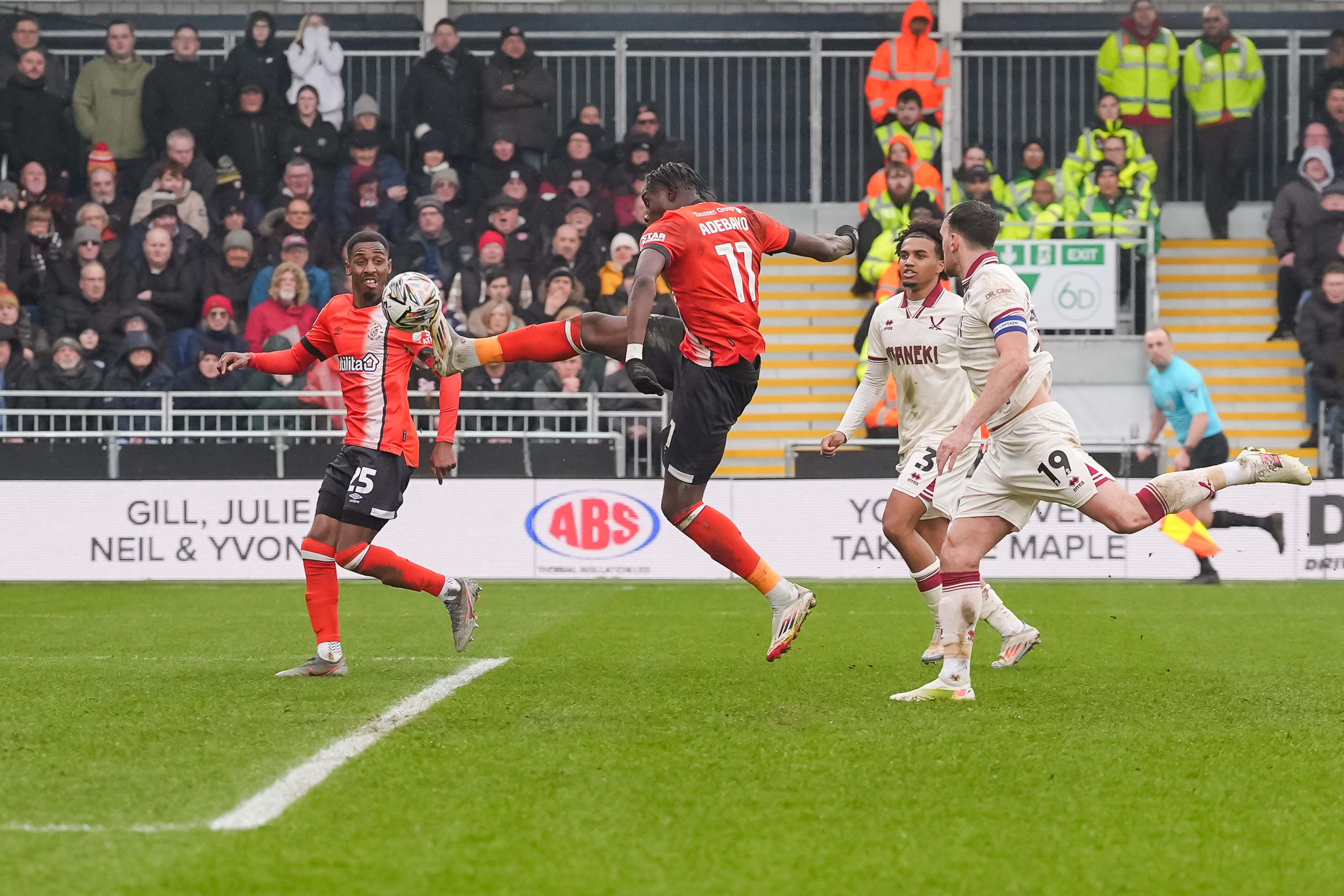 PMI Luton v Sheff Utd 15FEB25 0019 Image