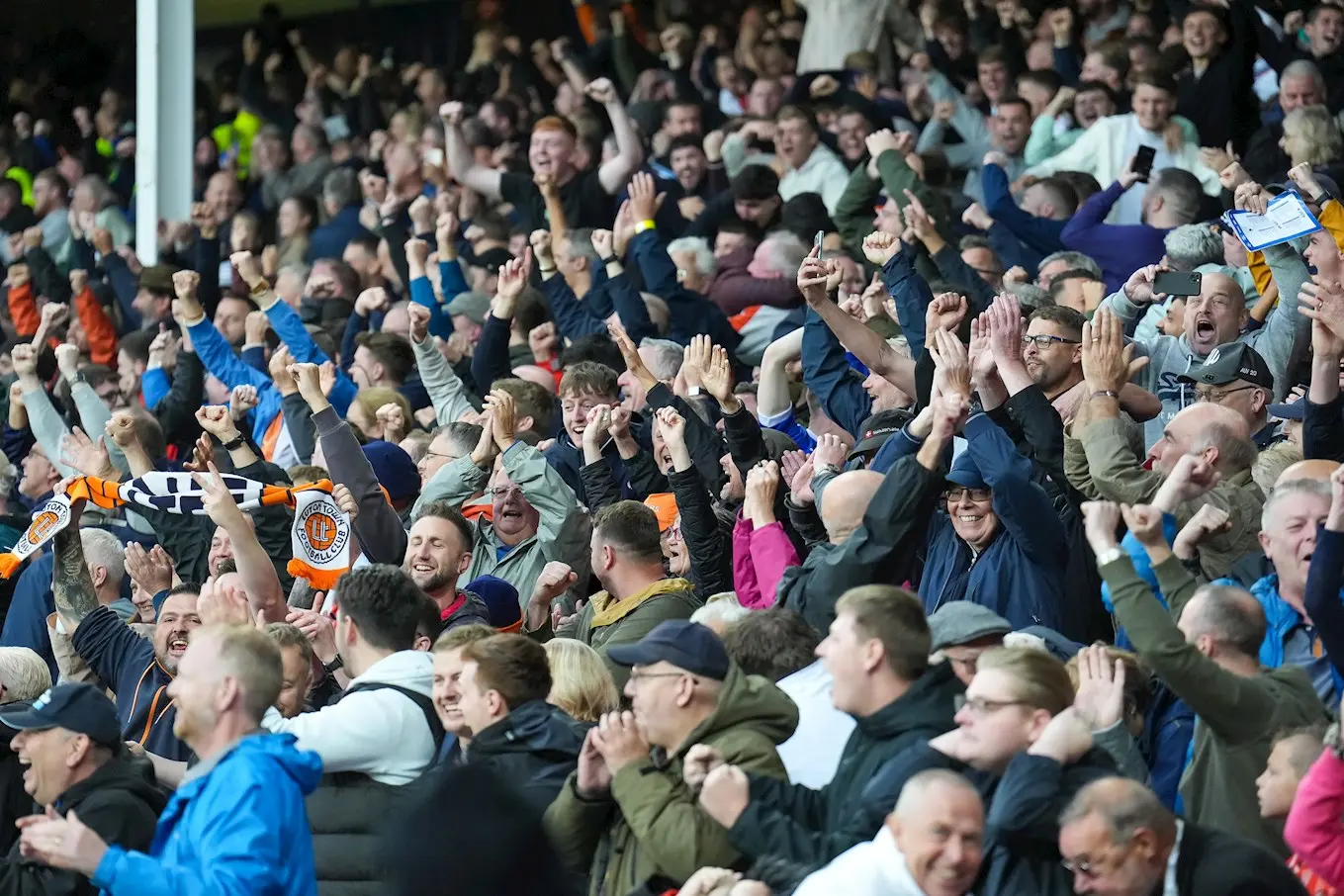 ltfc_everton_v_luton_30sep23_0038.jpg